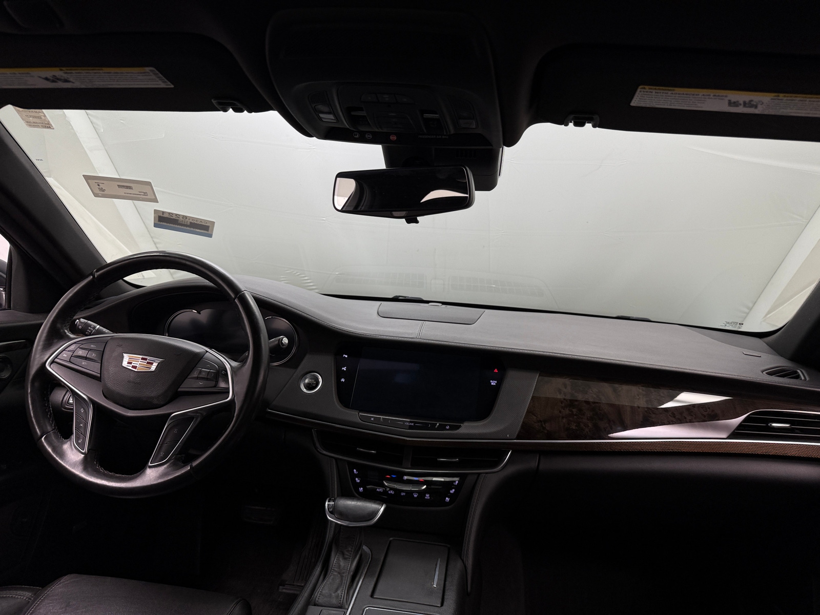 Thumbnail: 2017 Cadillac CT6 - 2