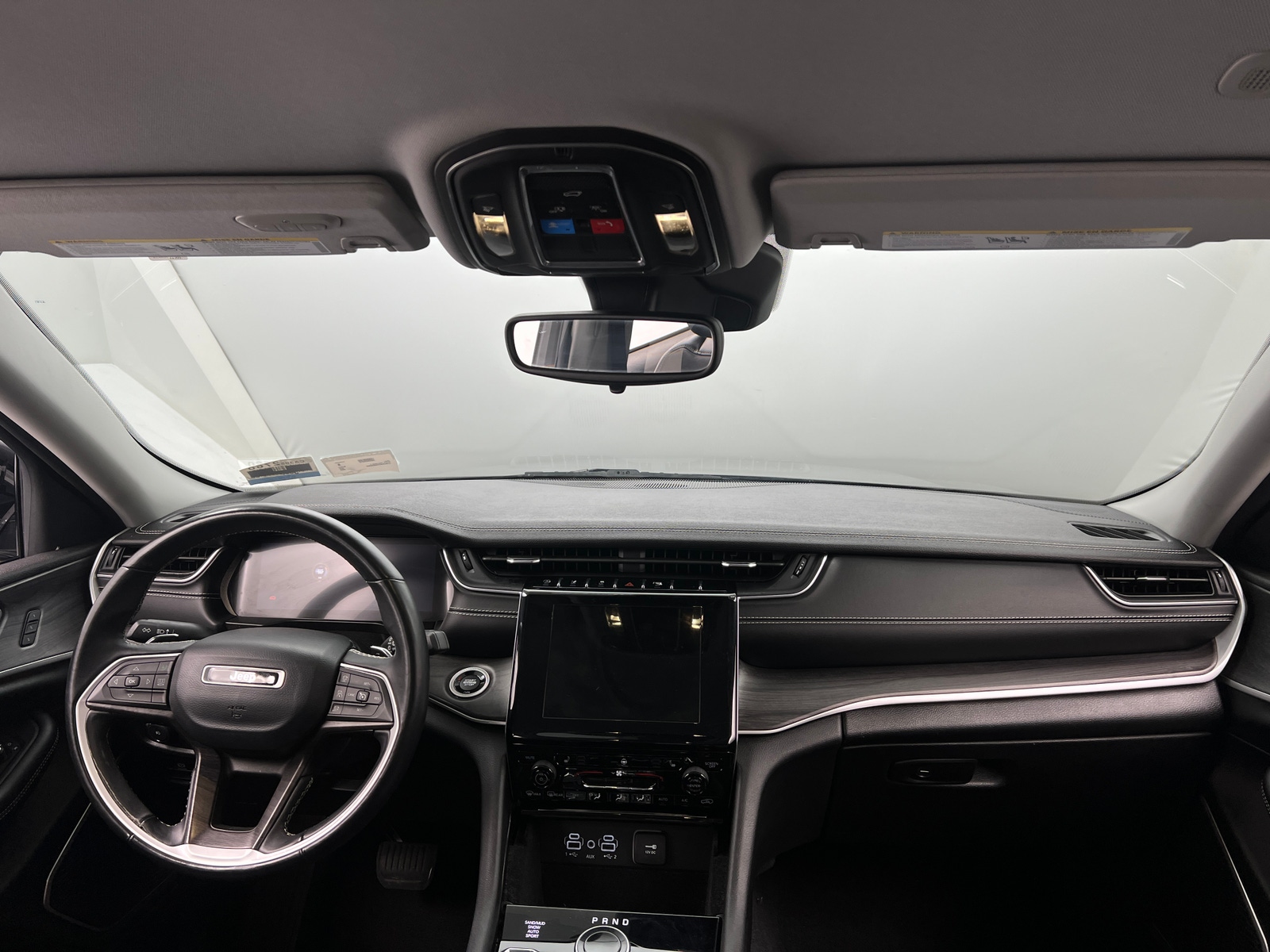 Thumbnail: 2022 Jeep Grand Cherokee L - 3