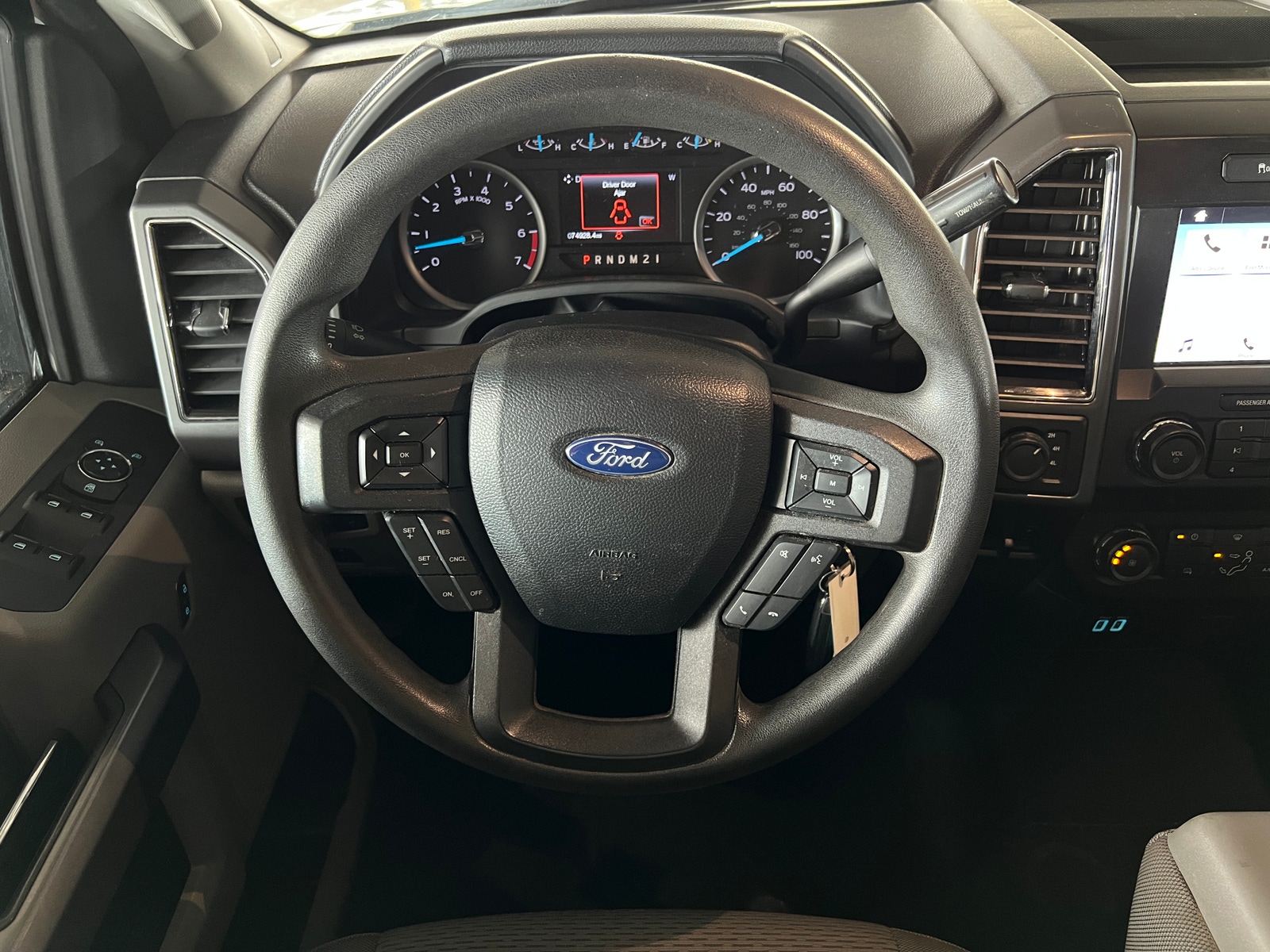 Thumbnail: 2019 Ford Econoline - 5