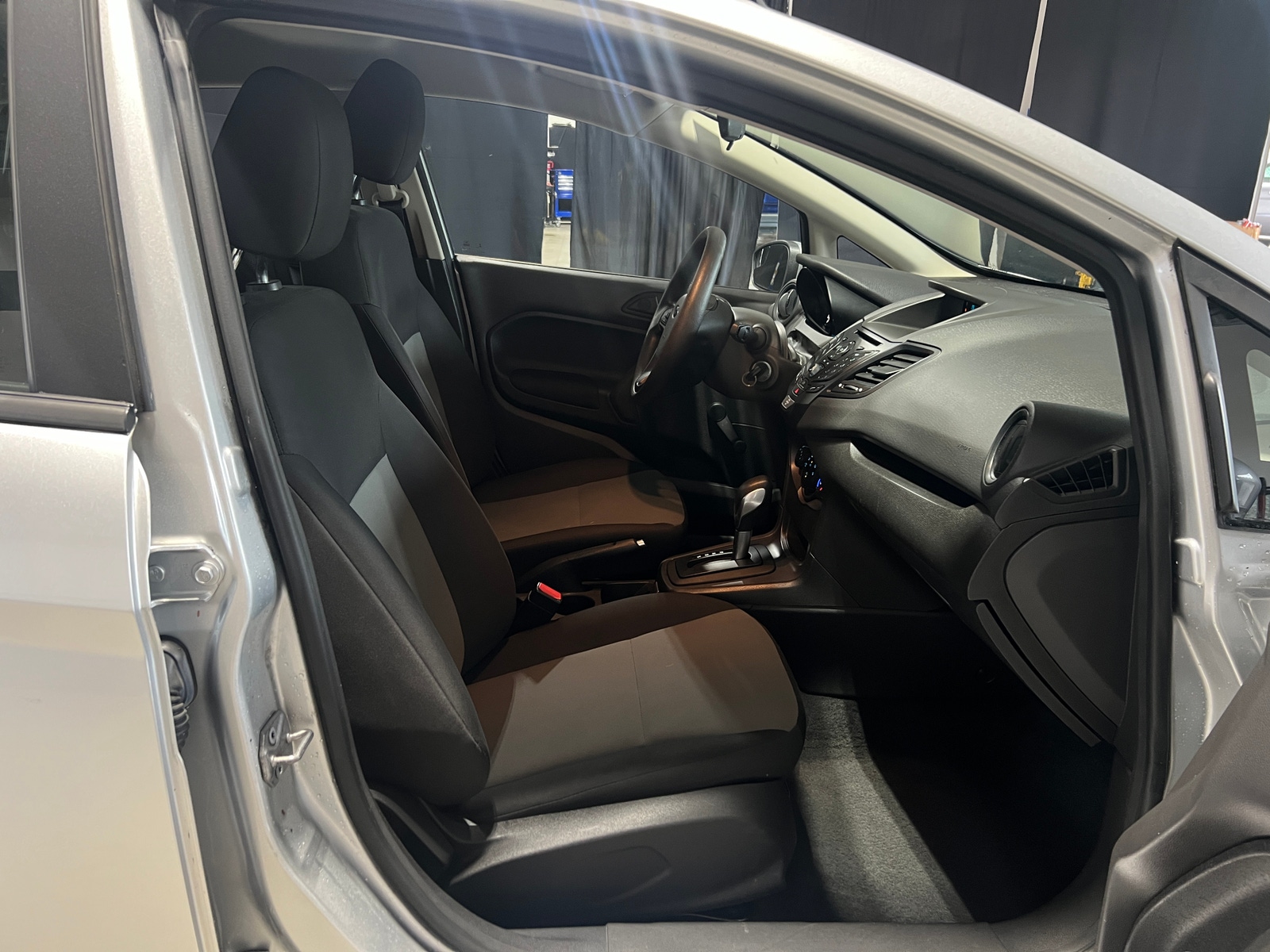 Thumbnail: 2016 Ford Fiesta - 2