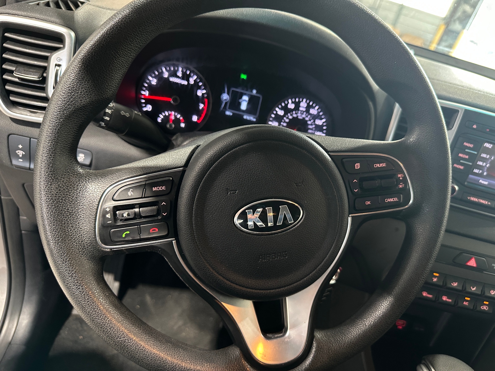 Thumbnail: 2019 Kia Sportage - 5