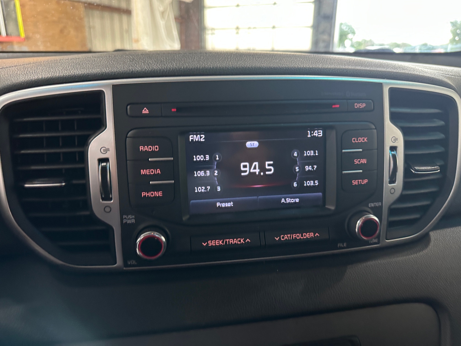 Thumbnail: 2019 Kia Sportage - 4