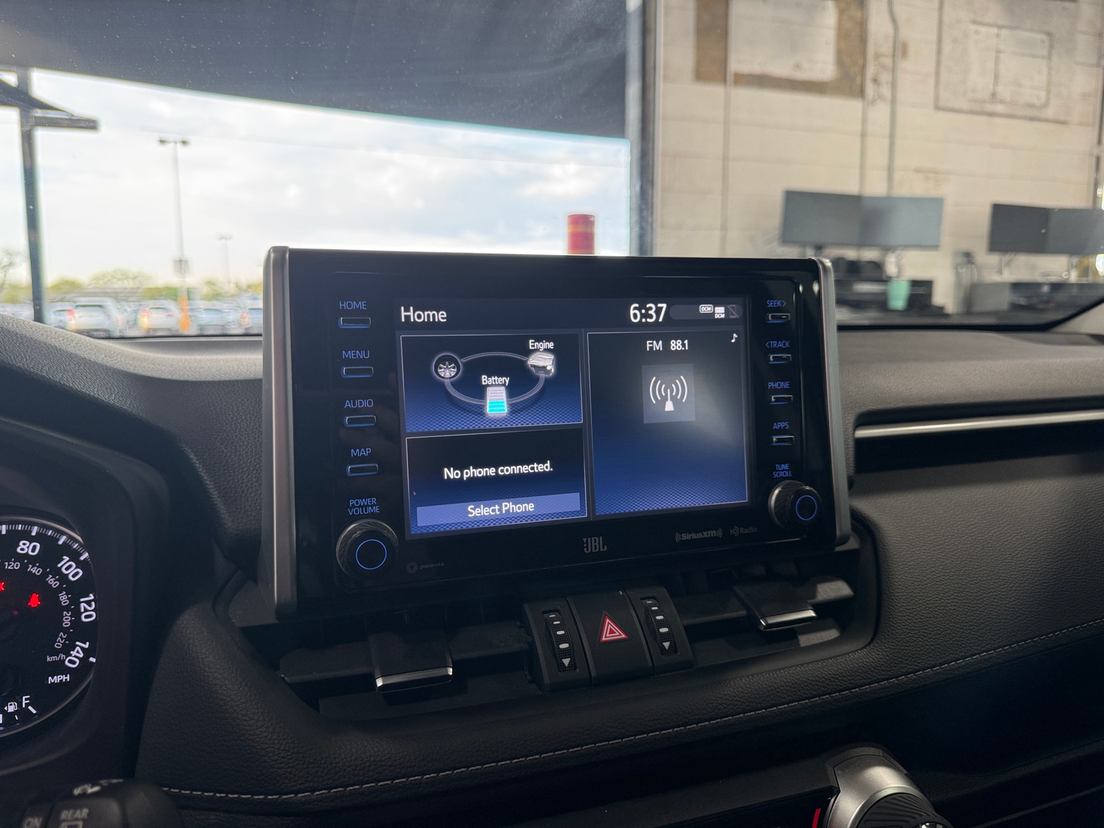 Thumbnail: 2021 Toyota RAV4 - 3