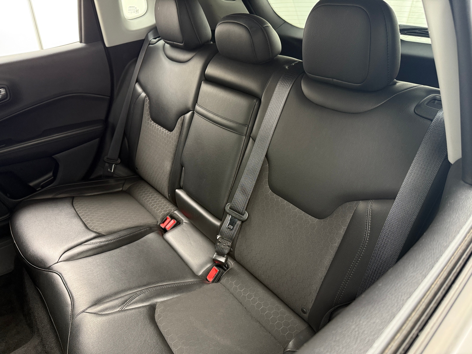 Thumbnail: 2018 Jeep Compass - 6
