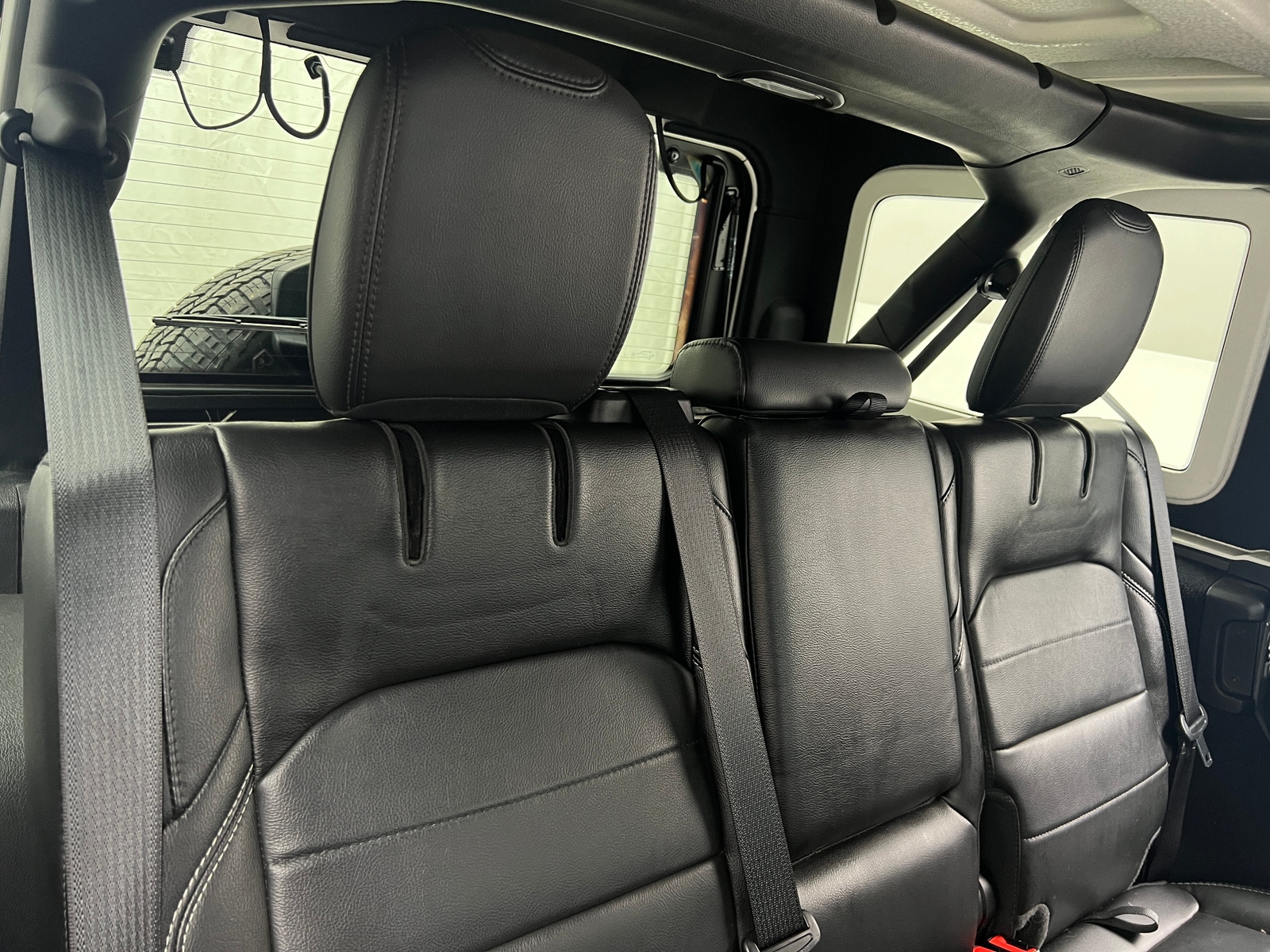 Thumbnail: 2021 Jeep Wrangler - 5