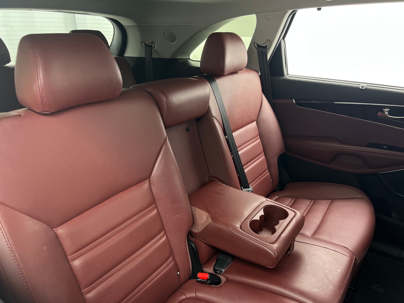 Thumbnail: 2017 Kia Sorento - 5