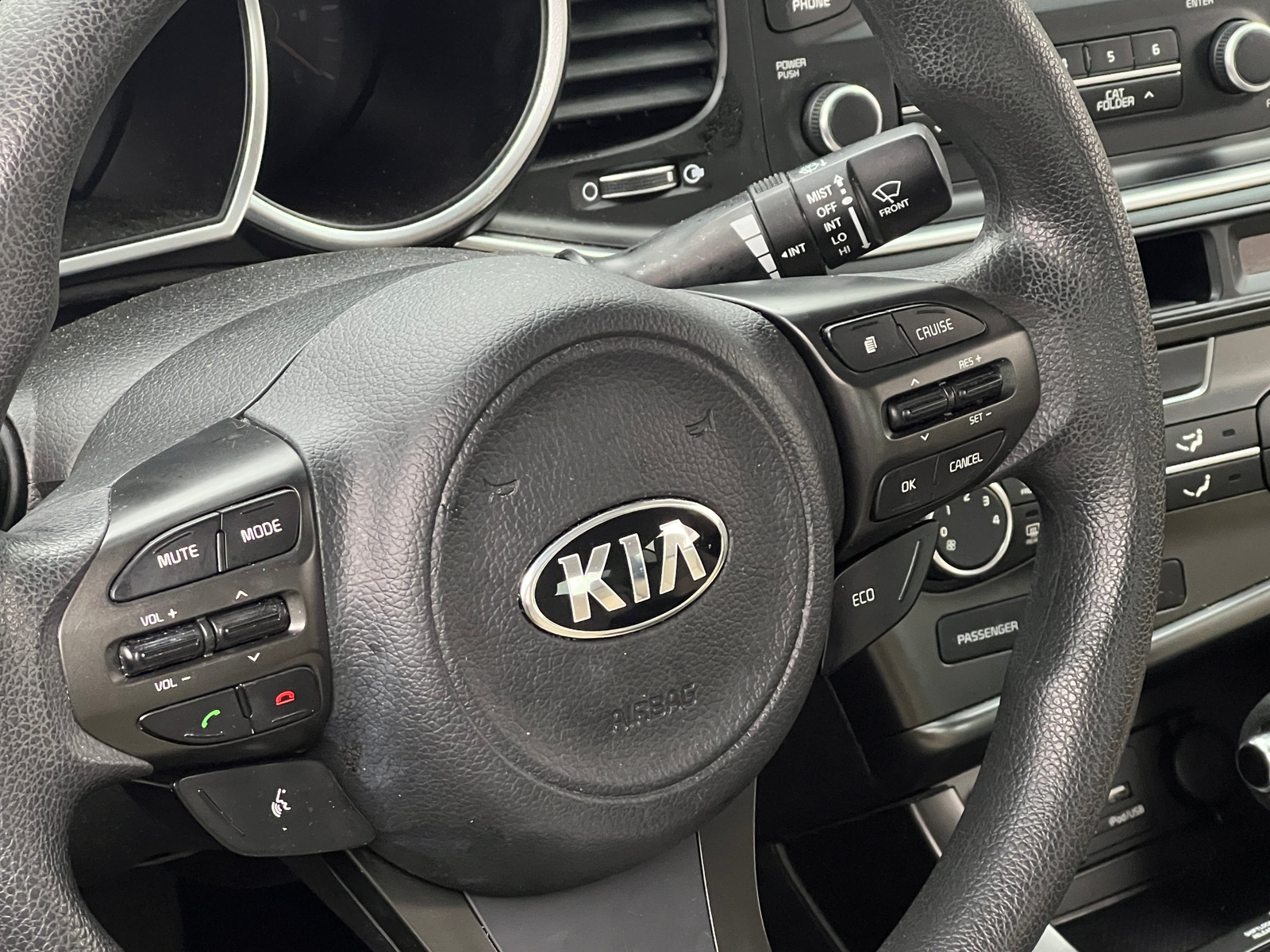 Thumbnail: 2015 Kia Optima - 5