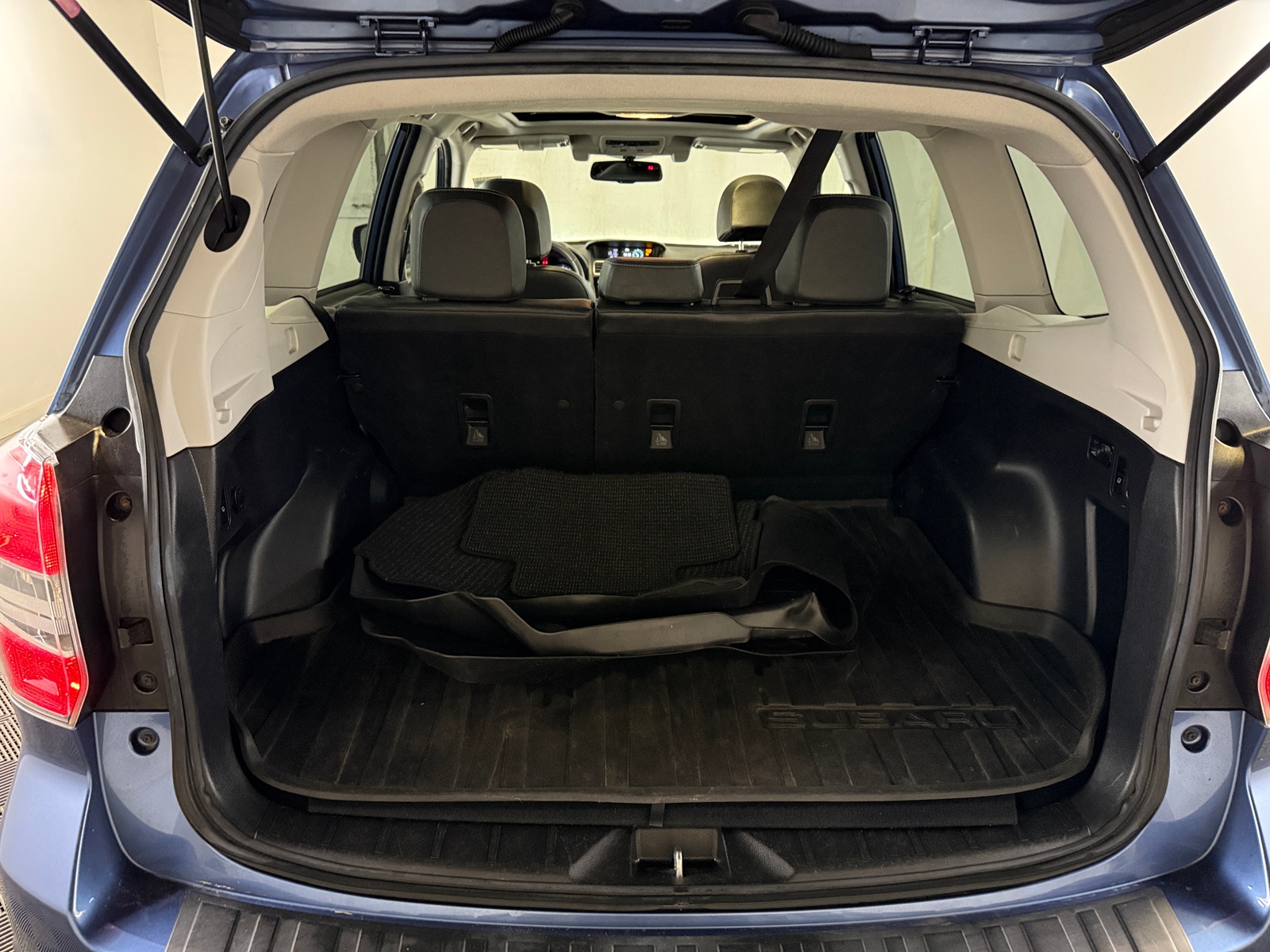 Thumbnail: 2016 Subaru Forester - 6