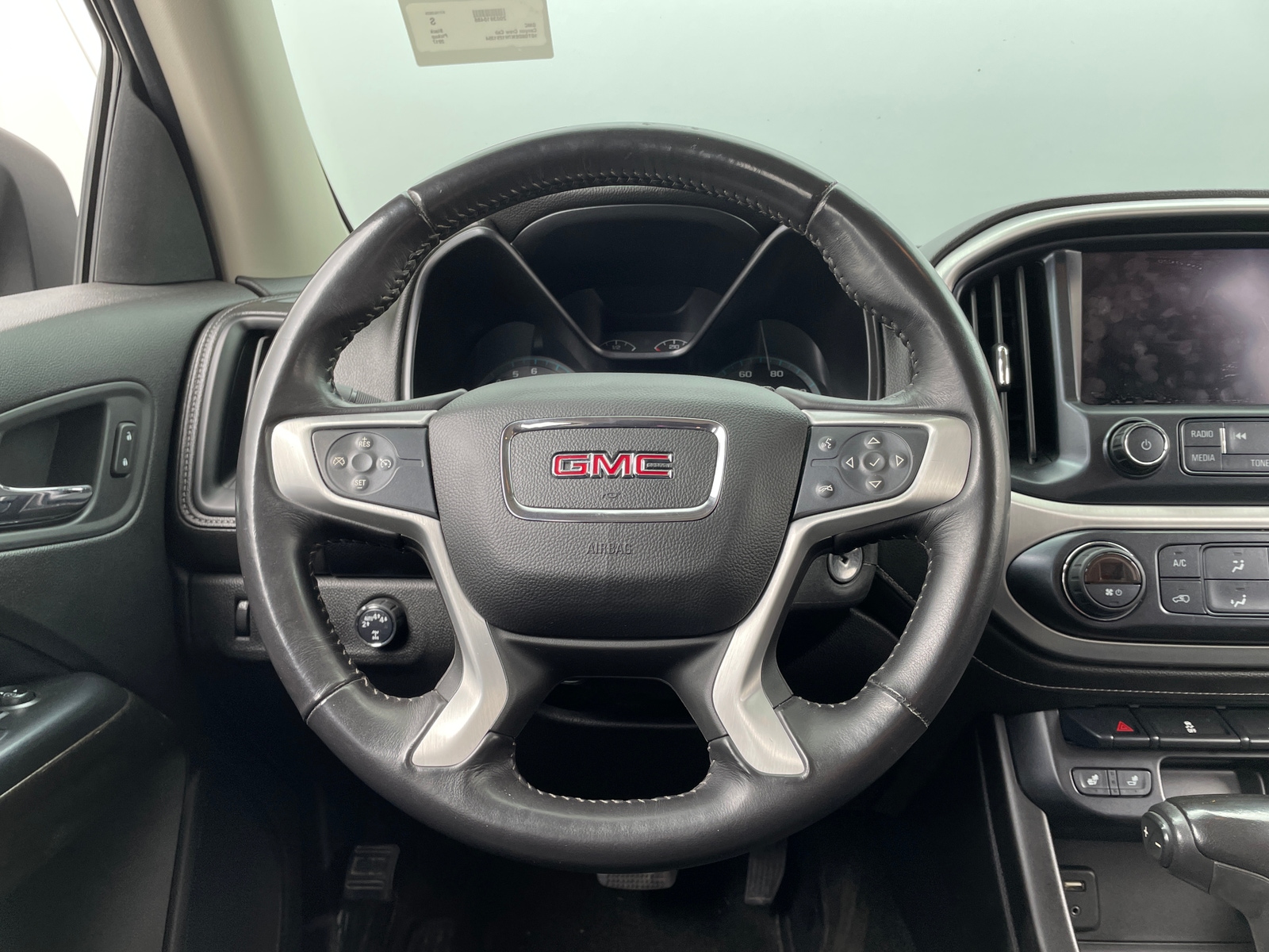 Thumbnail: 2017 GMC Canyon - 4