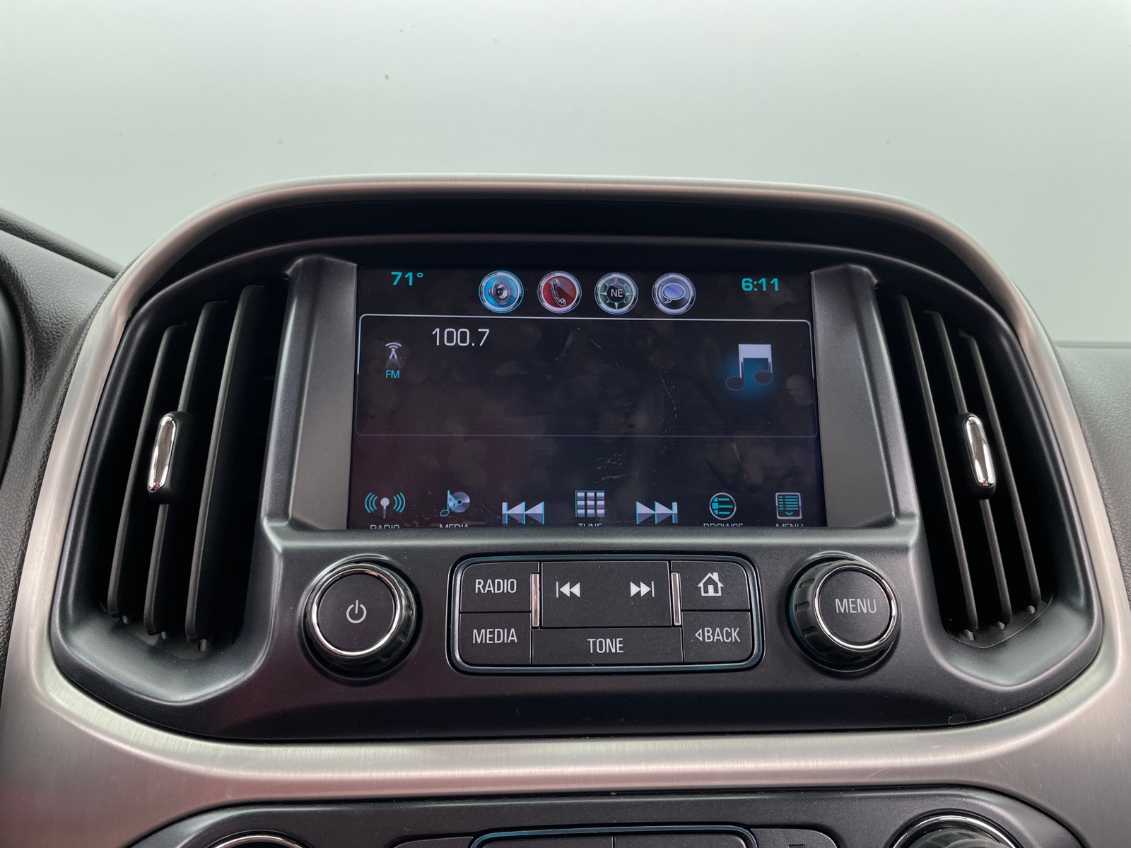 Thumbnail: 2017 GMC Canyon - 3