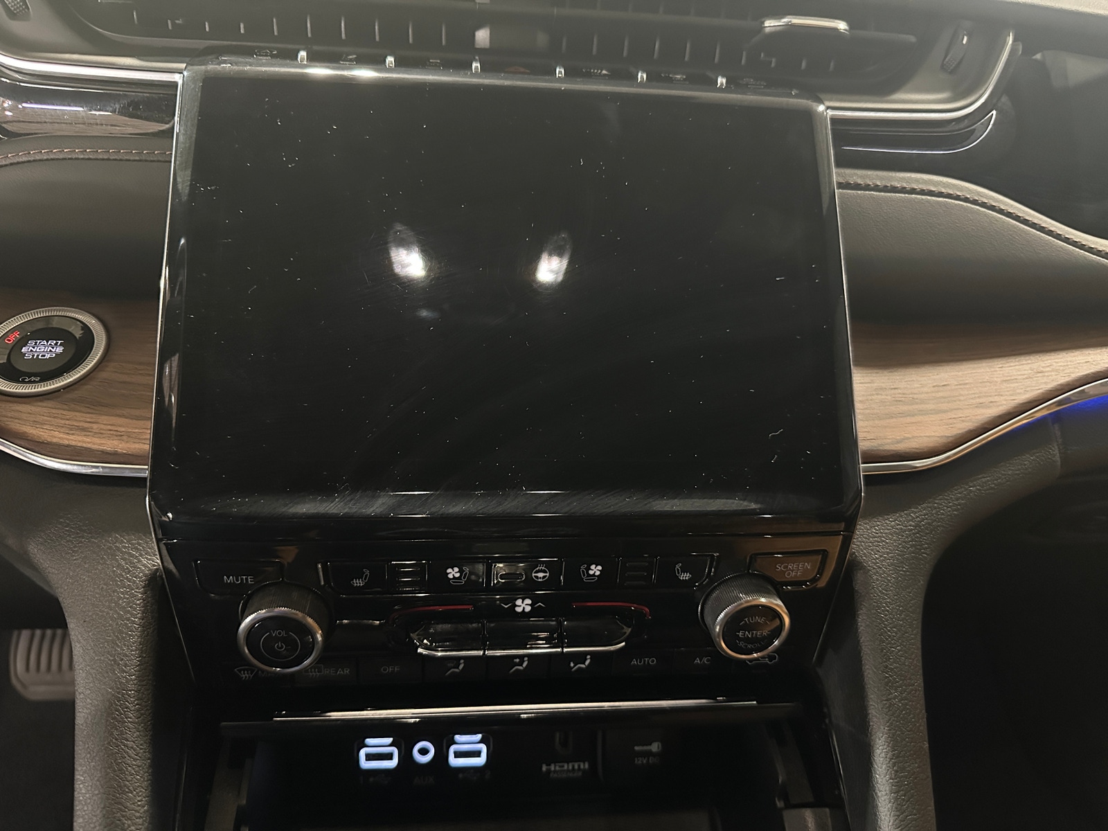Thumbnail: 2023 Jeep Grand Cherokee - 3