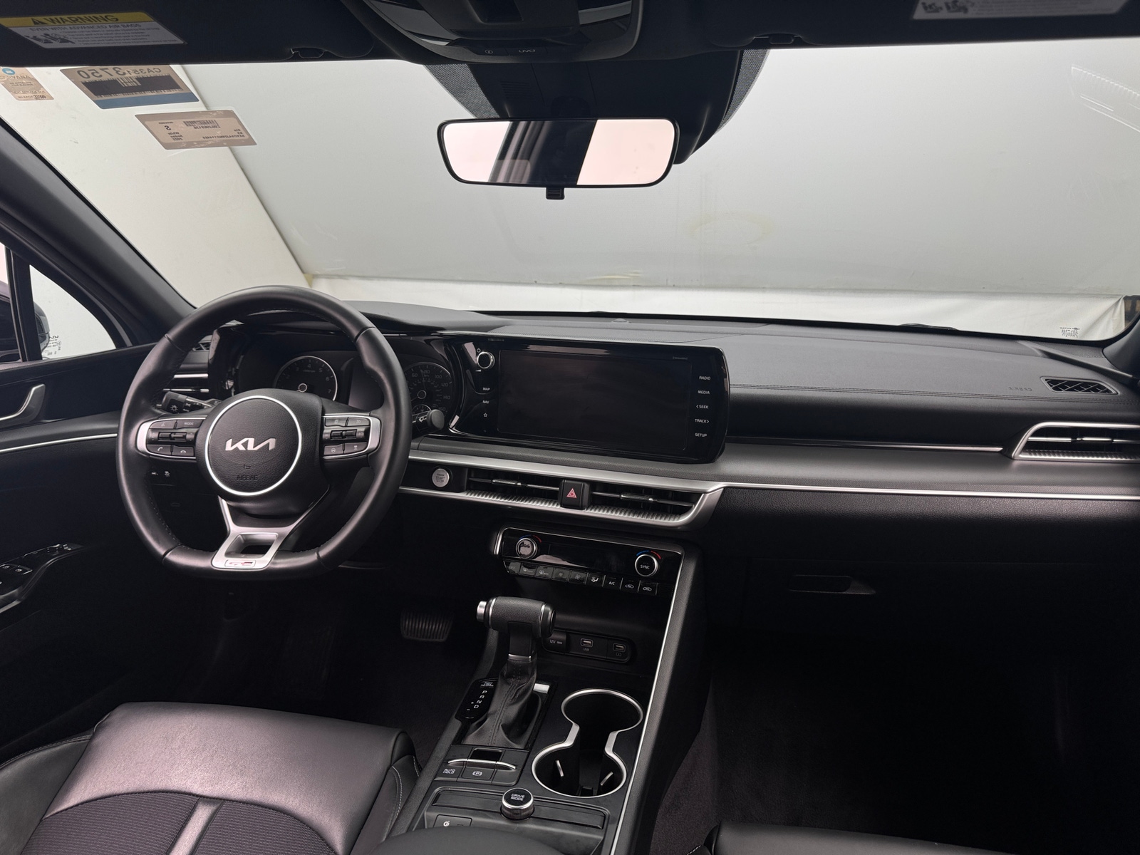 Thumbnail: 2022 Kia K5 - 2