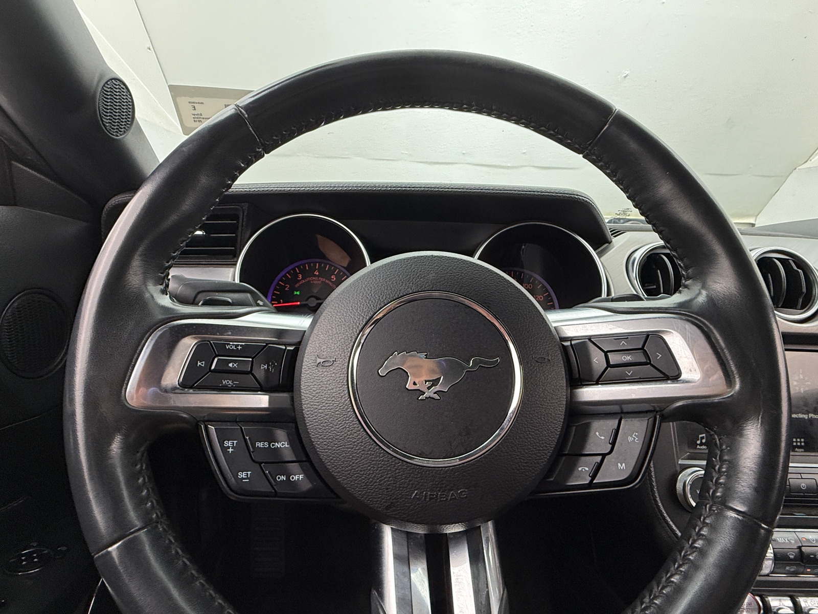 Thumbnail: 2018 Ford Mustang - 5