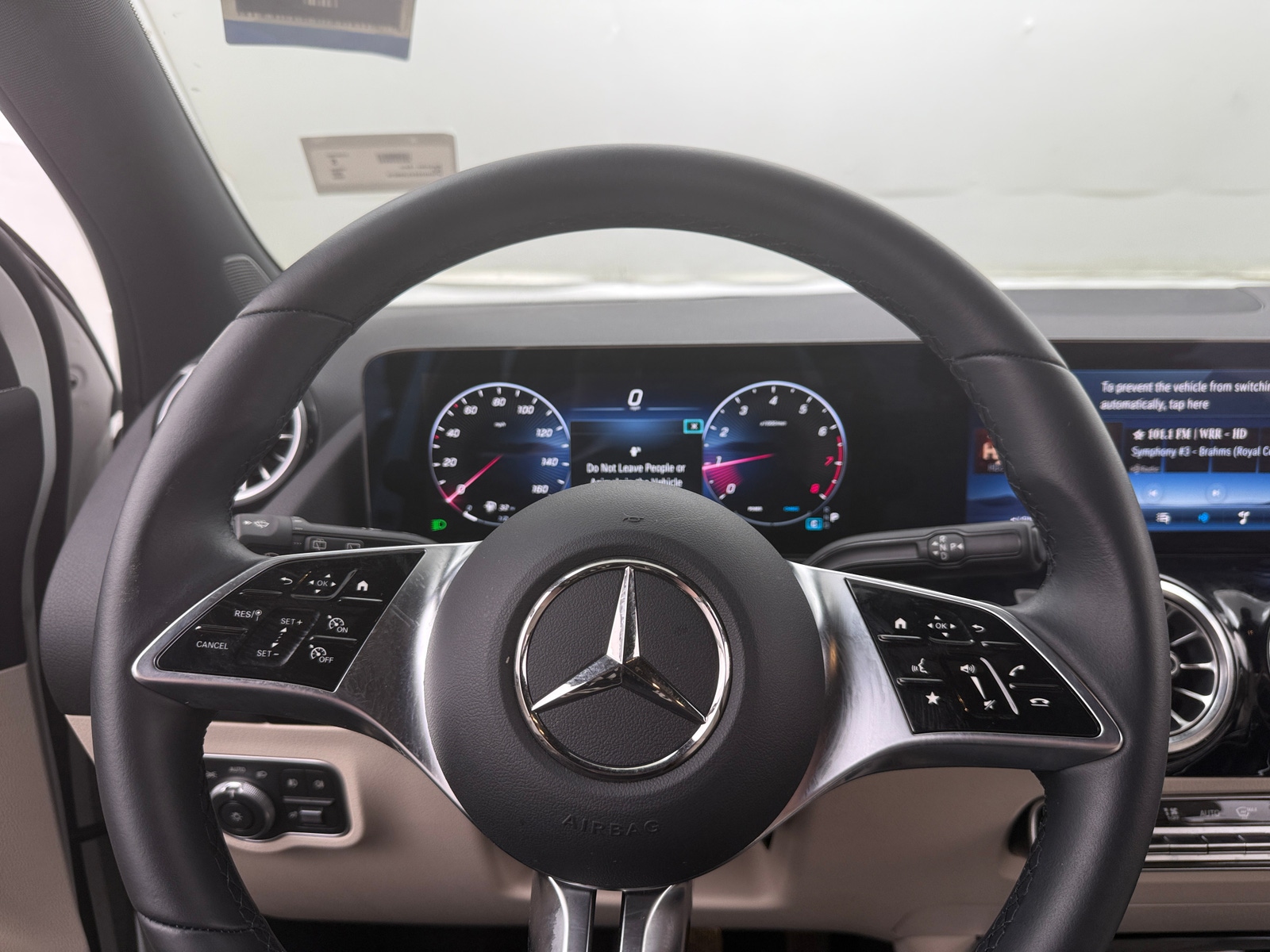 Thumbnail: 2025 Mercedes-Benz GLA - 4
