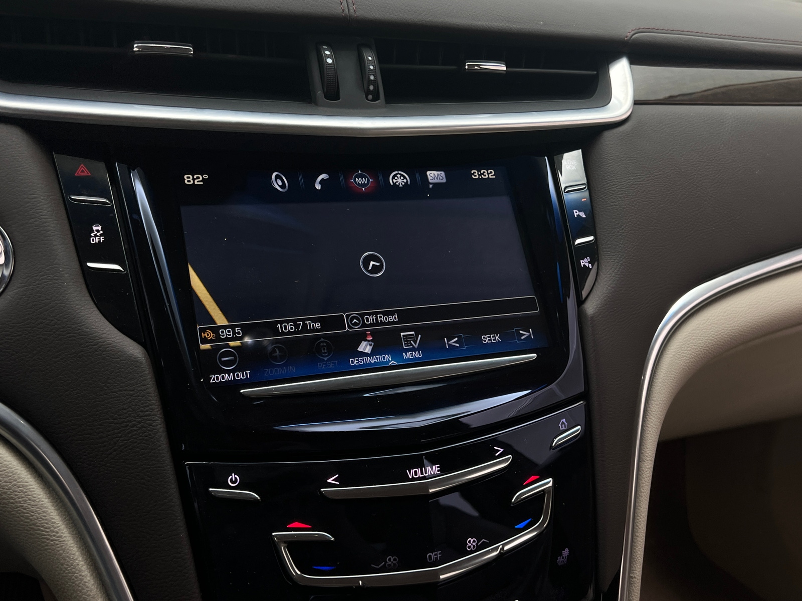 Thumbnail: 2016 Cadillac XTS - 3