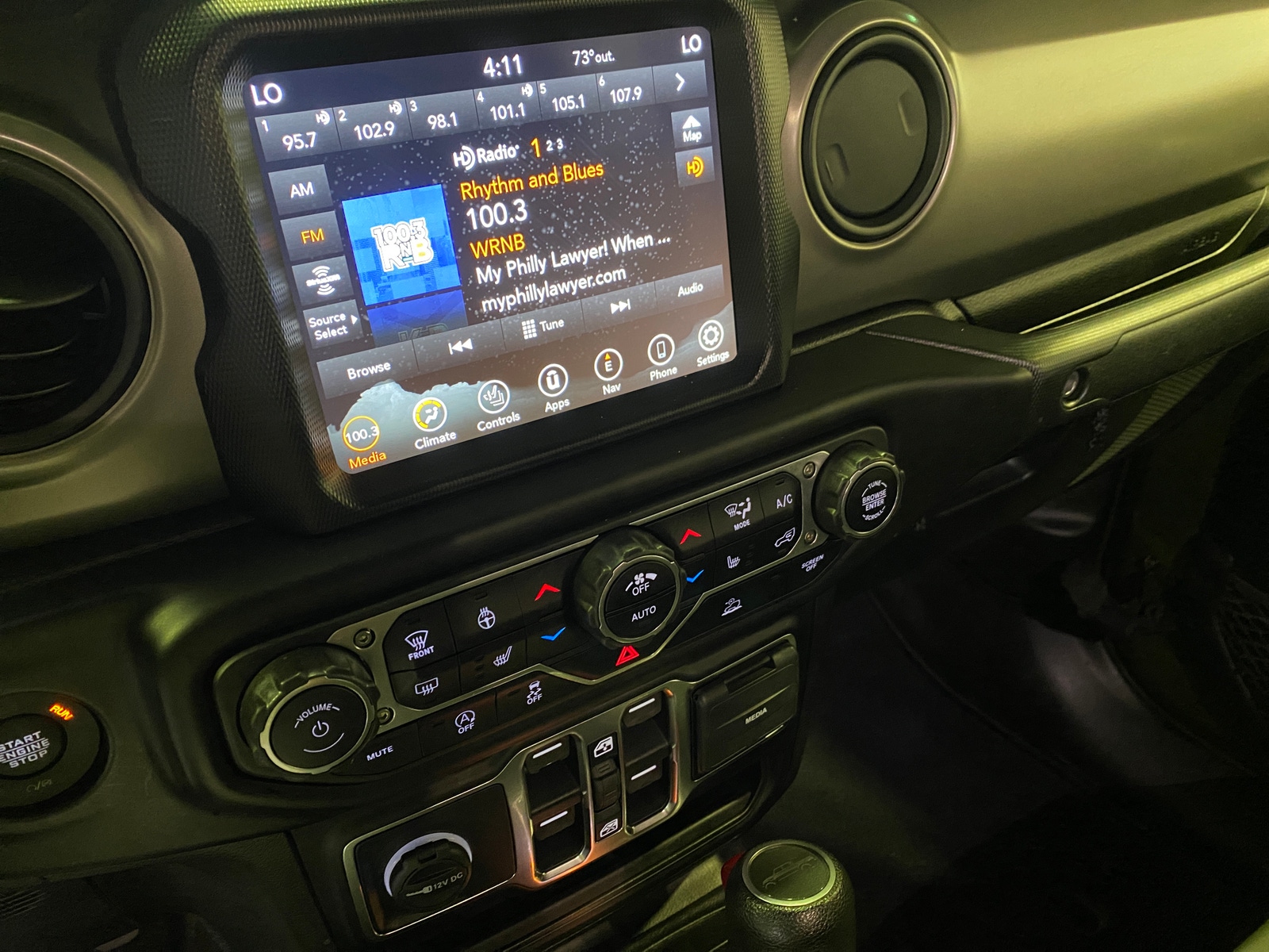 Thumbnail: 2021 Jeep Gladiator - 4