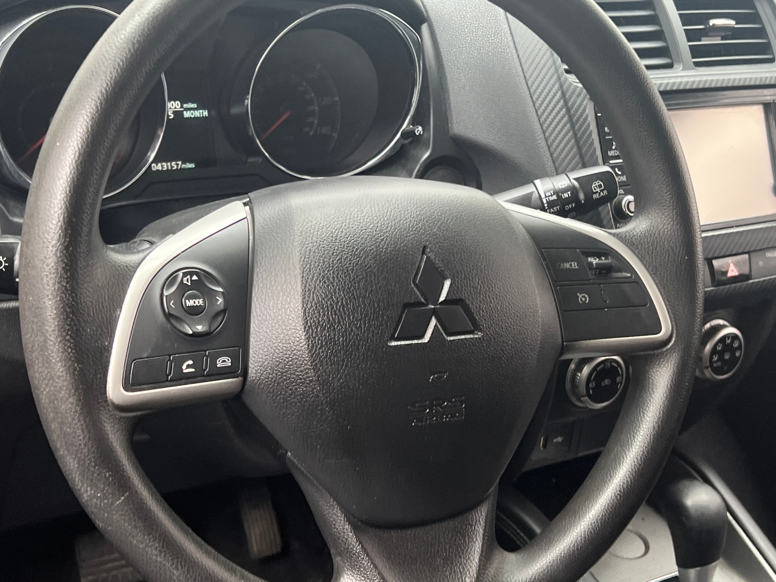 Thumbnail: 2020 Mitsubishi Outlander Sport - 5