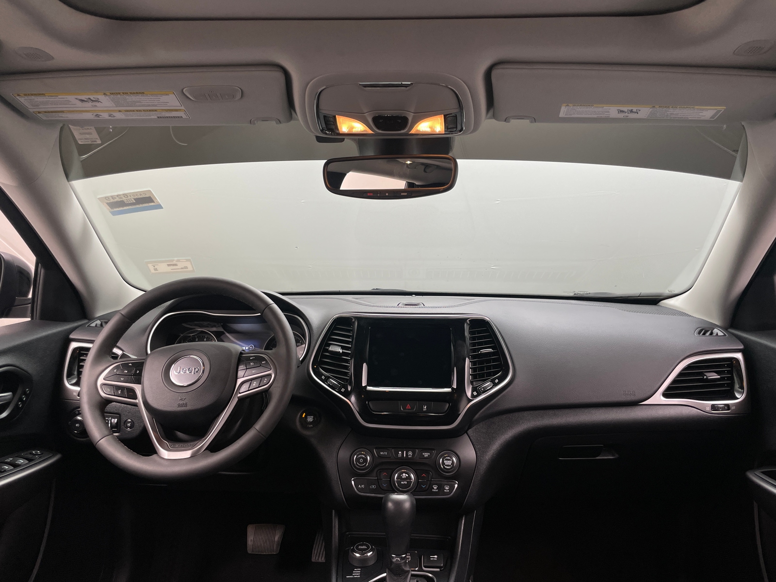 Thumbnail: 2022 Jeep Cherokee - 2