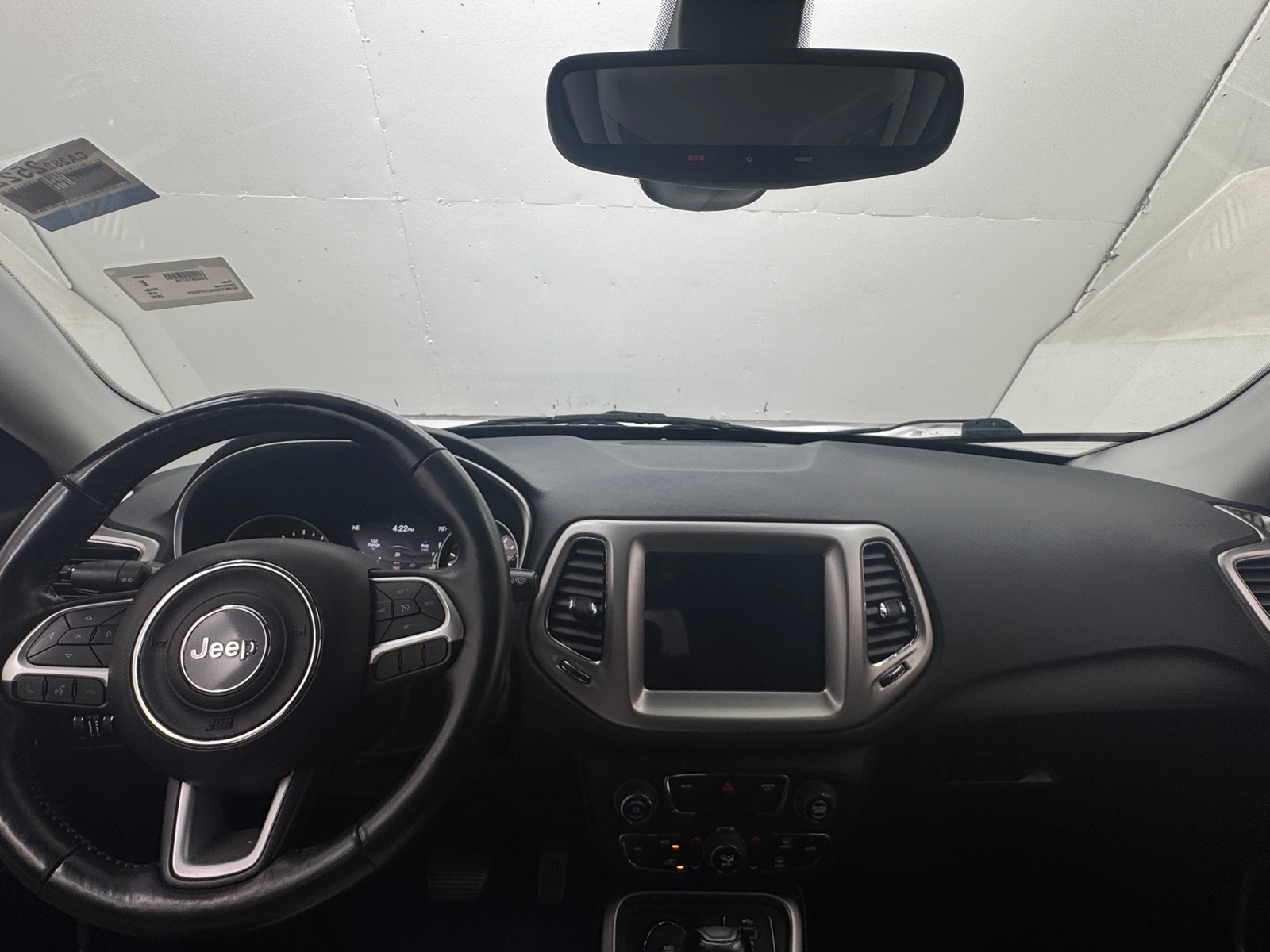 Thumbnail: 2018 Jeep Compass - 3