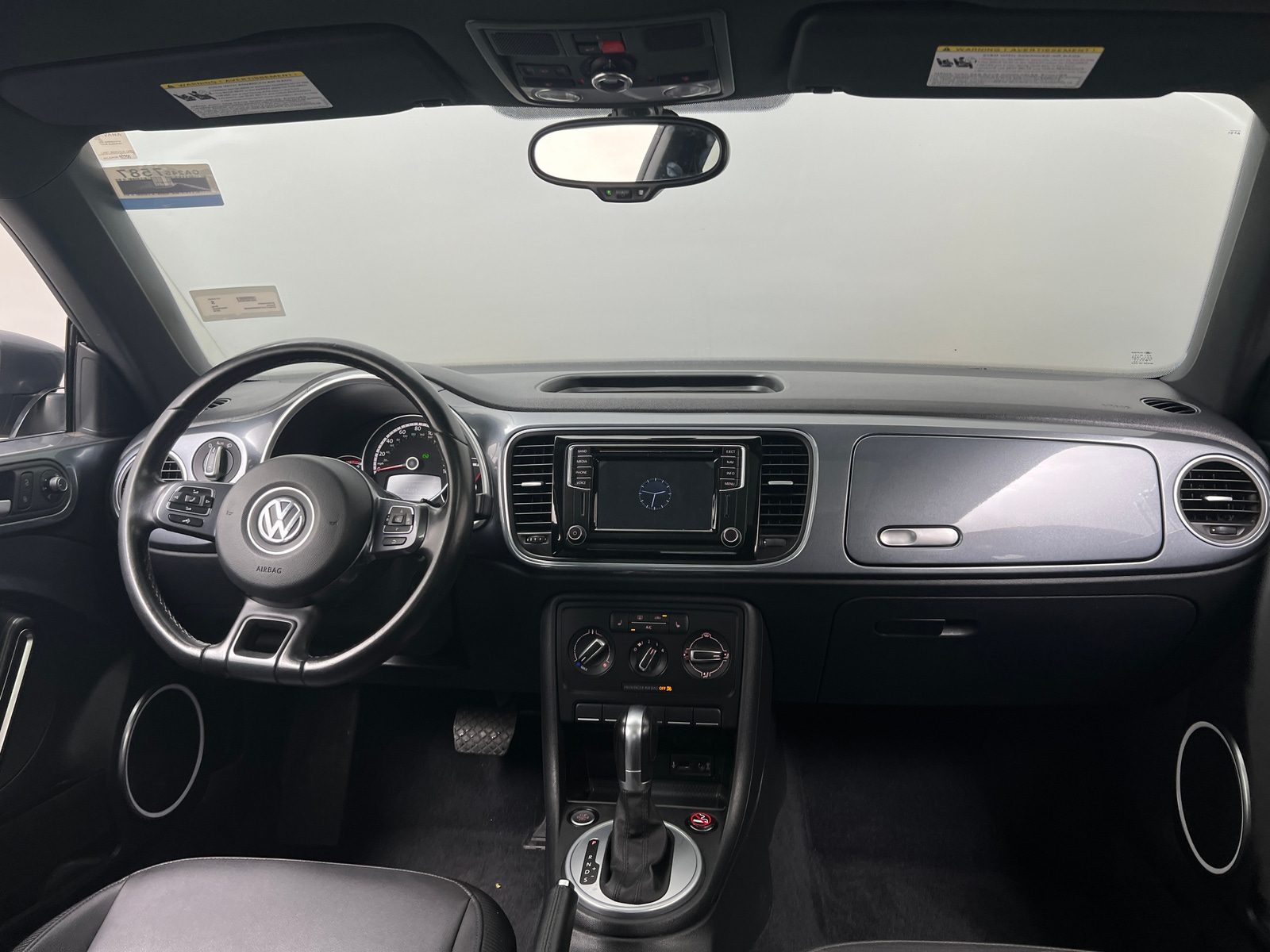 Thumbnail: 2016 Volkswagen Beetle - 3