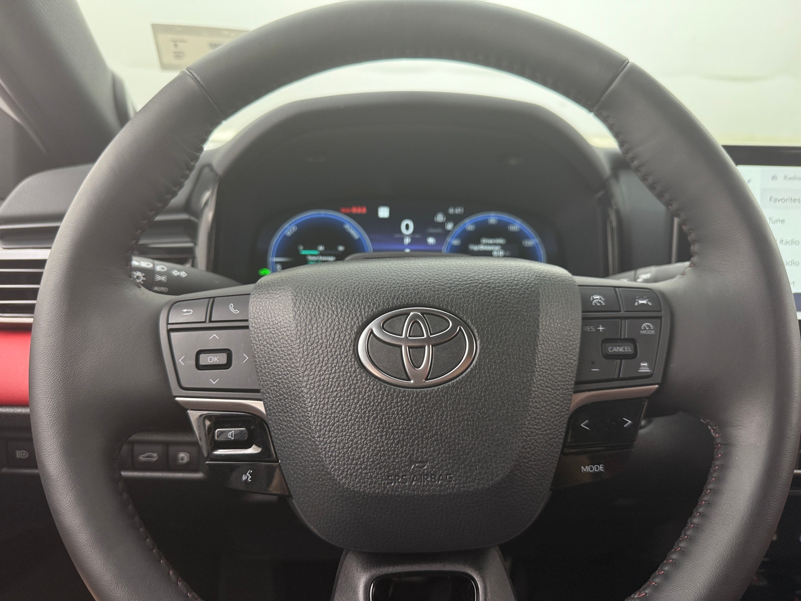 Thumbnail: 2025 Toyota Camry - 4