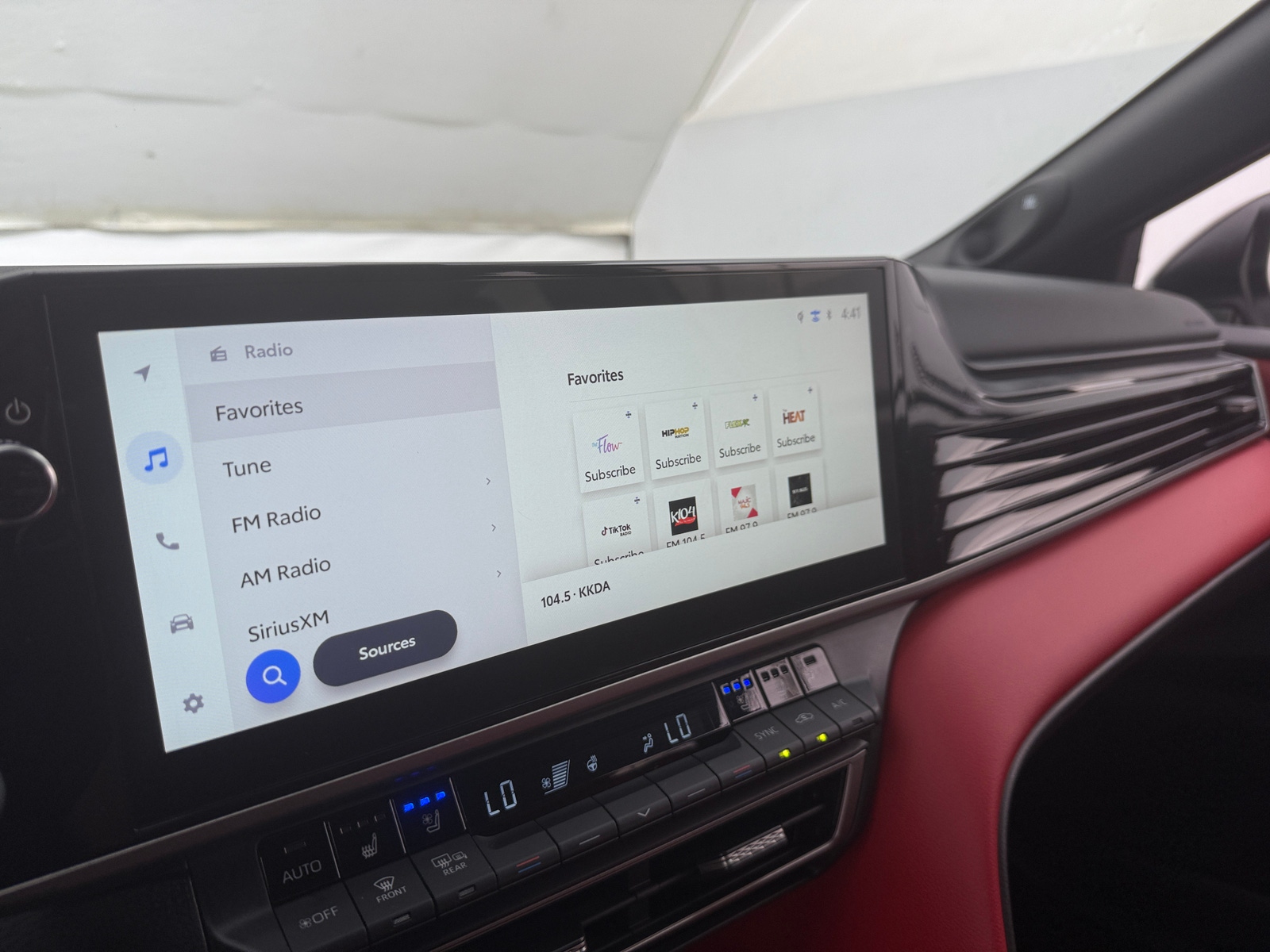 Thumbnail: 2025 Toyota Camry - 3