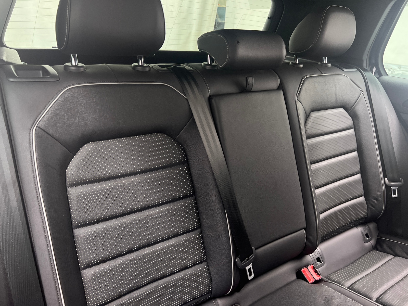 Thumbnail: 2019 Volkswagen Golf - 5
