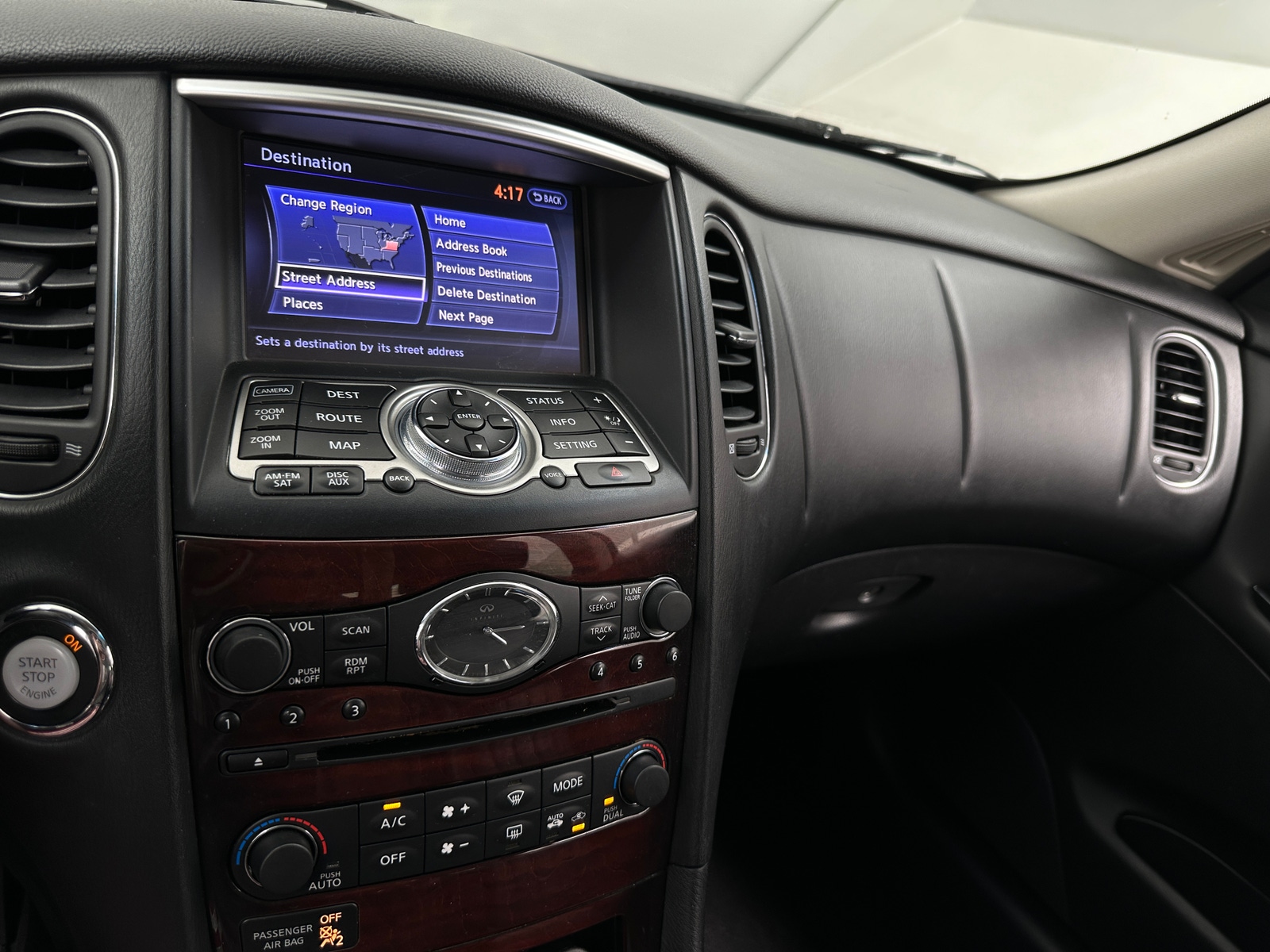Thumbnail: 2016 INFINITI QX50 - 3