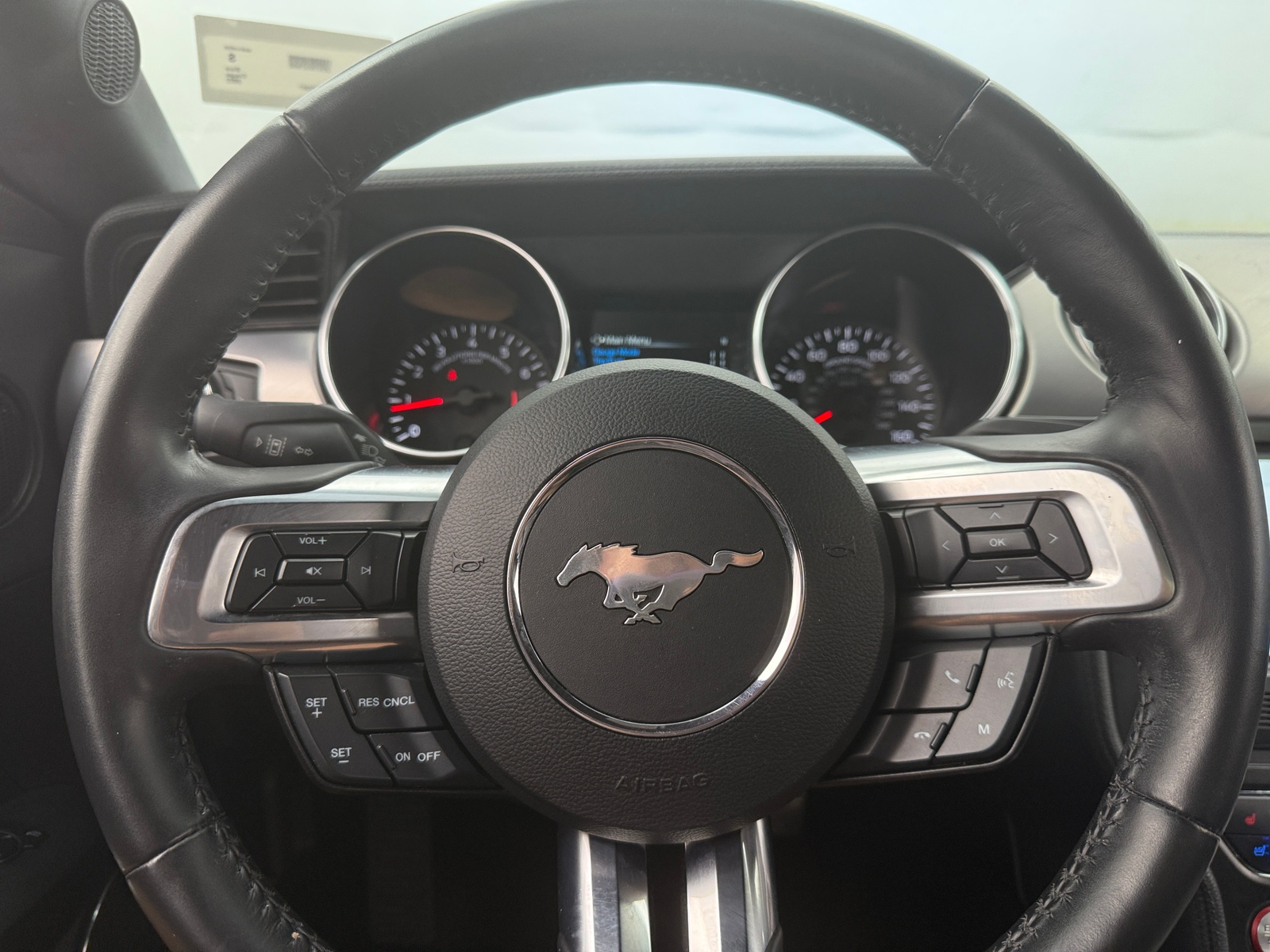 Thumbnail: 2022 Ford Mustang - 4