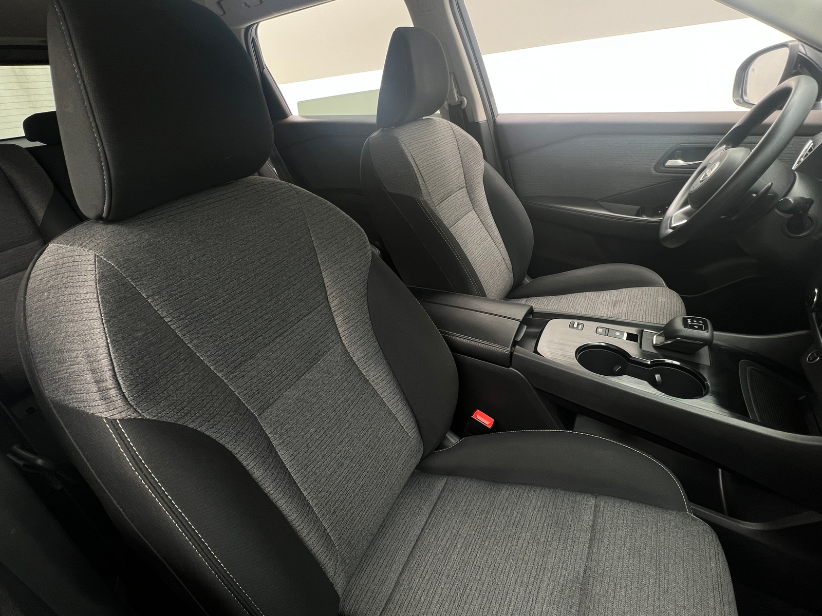 Thumbnail: 2023 Nissan Rogue - 2