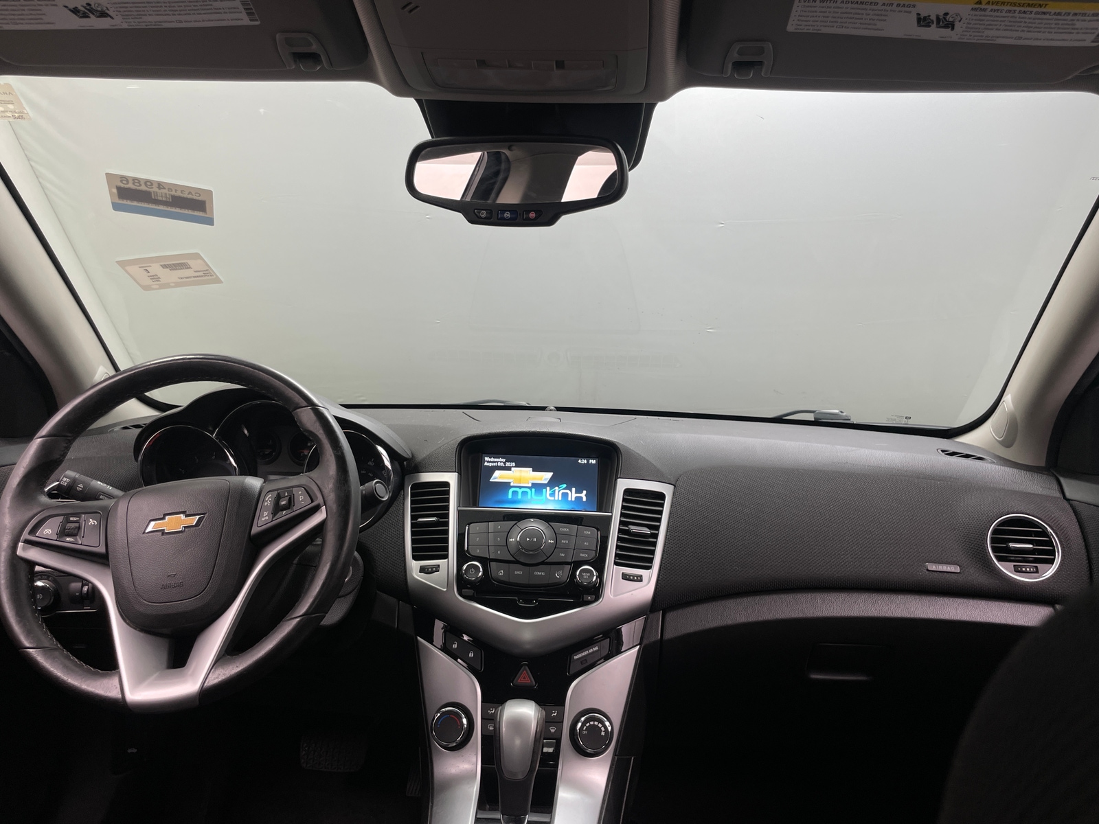Thumbnail: 2014 Chevrolet Cruze - 3