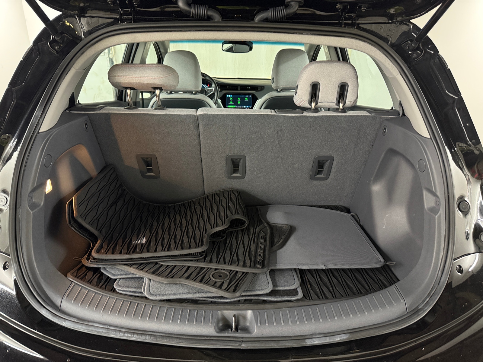 Thumbnail: 2020 Chevrolet Bolt EV - 7