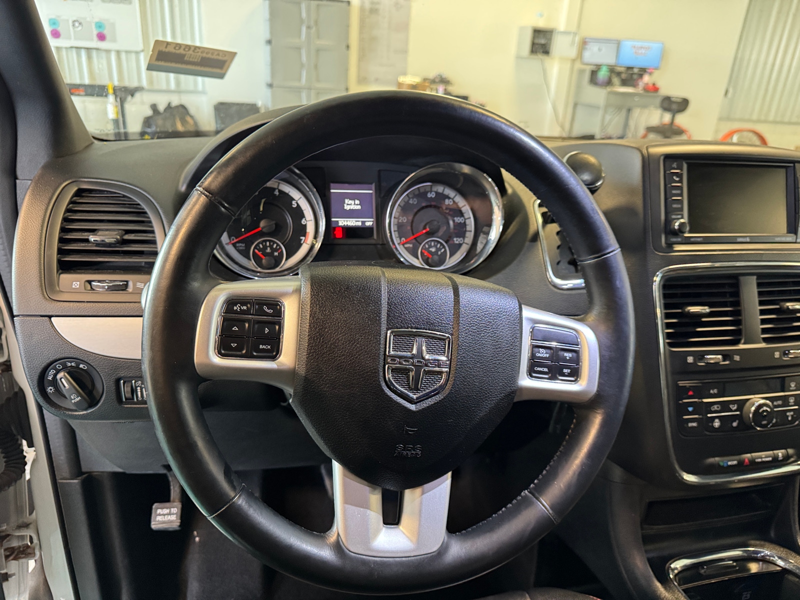 Thumbnail: 2019 Dodge Grand Caravan - 4