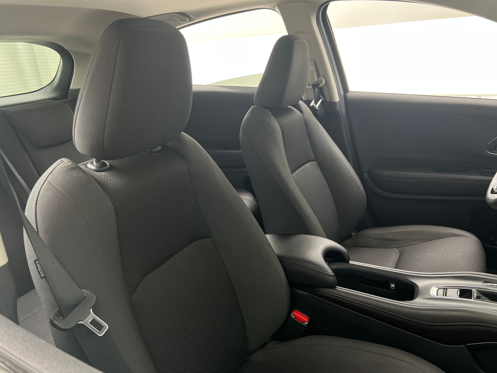 Thumbnail: 2022 Honda HR-V - 2