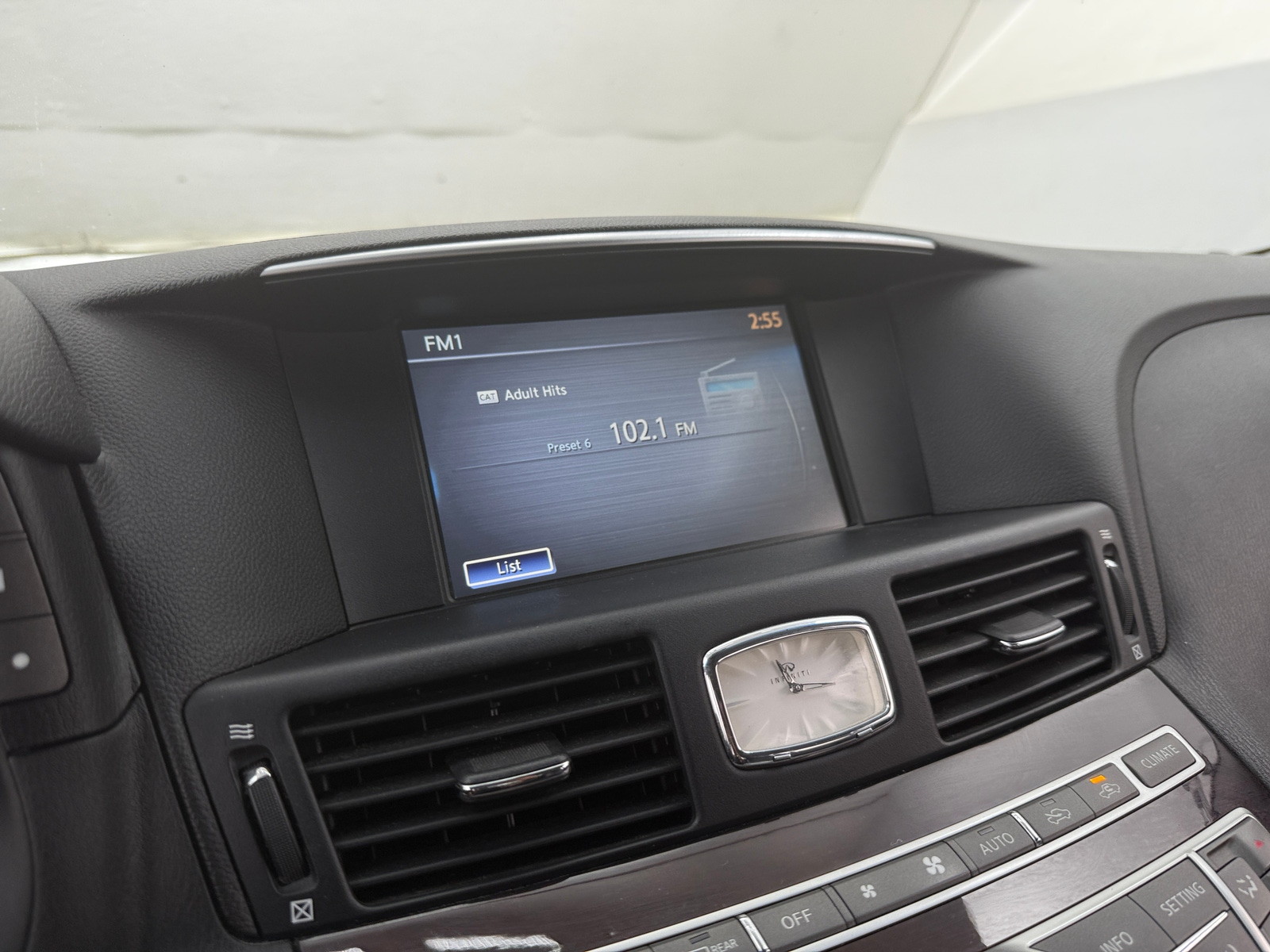 Thumbnail: 2012 INFINITI M37 - 3