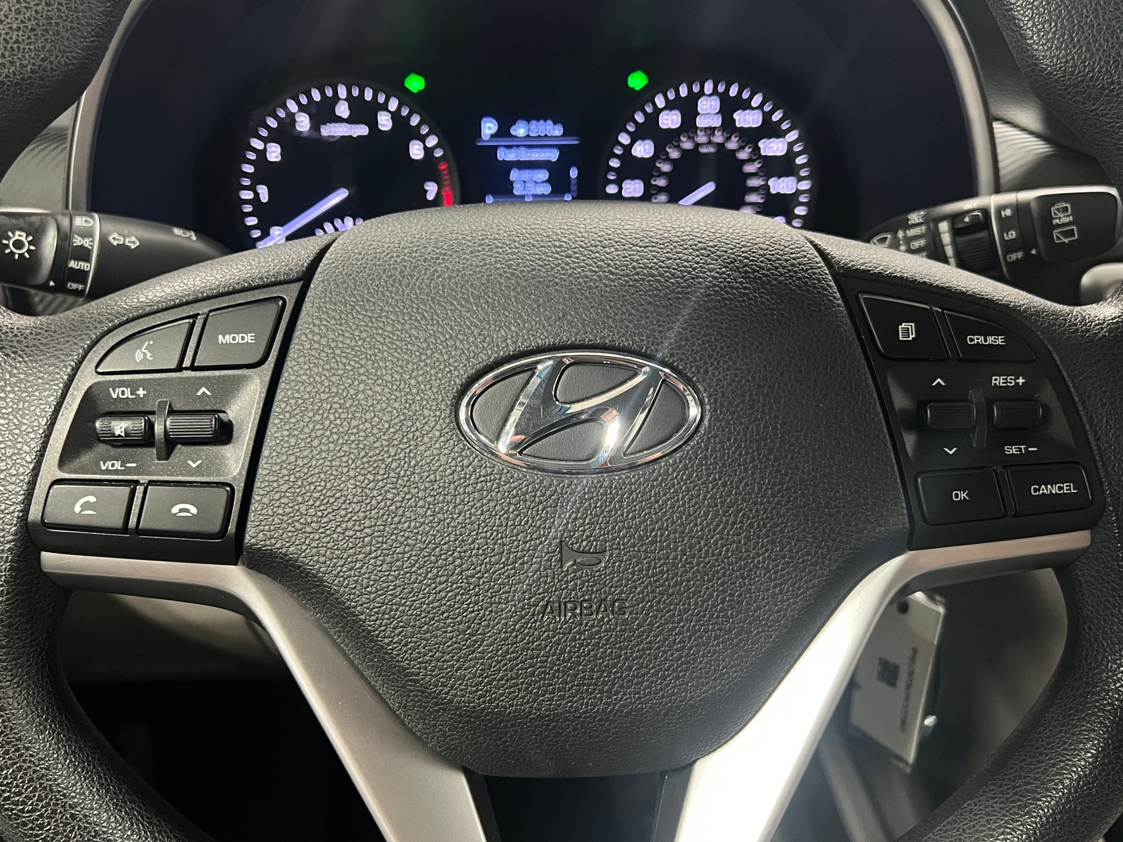 Thumbnail: 2019 Hyundai Tucson - 5