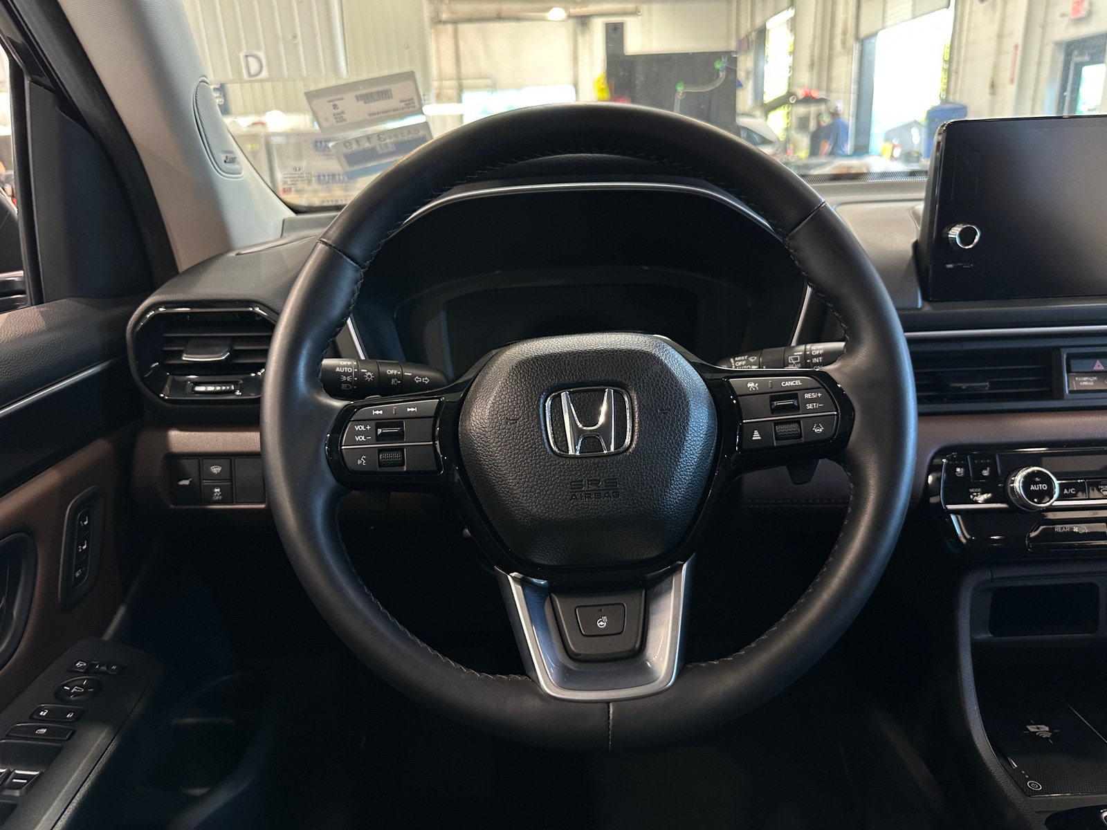 Thumbnail: 2025 Honda Pilot - 4