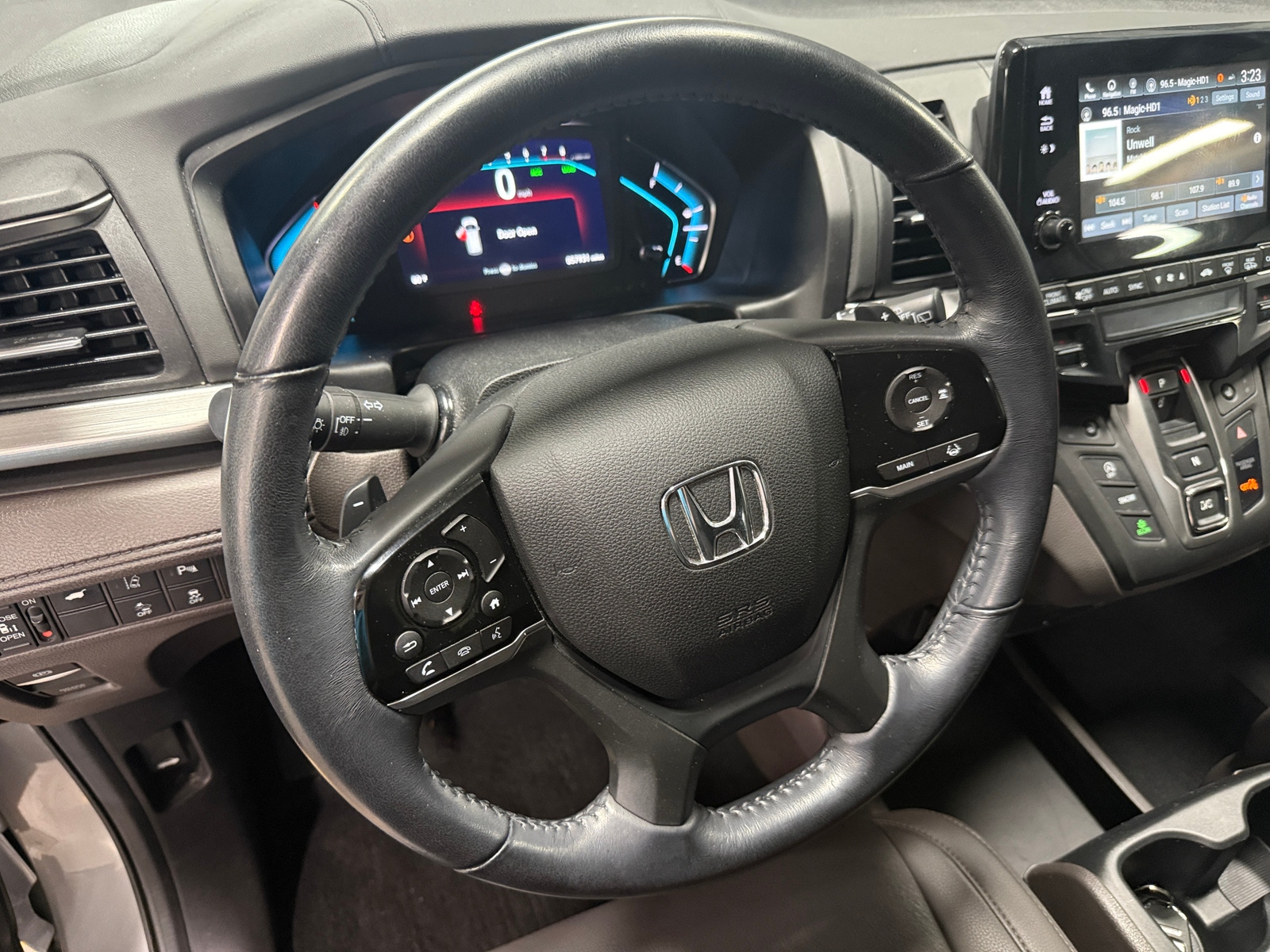 Thumbnail: 2019 Honda Odyssey - 4