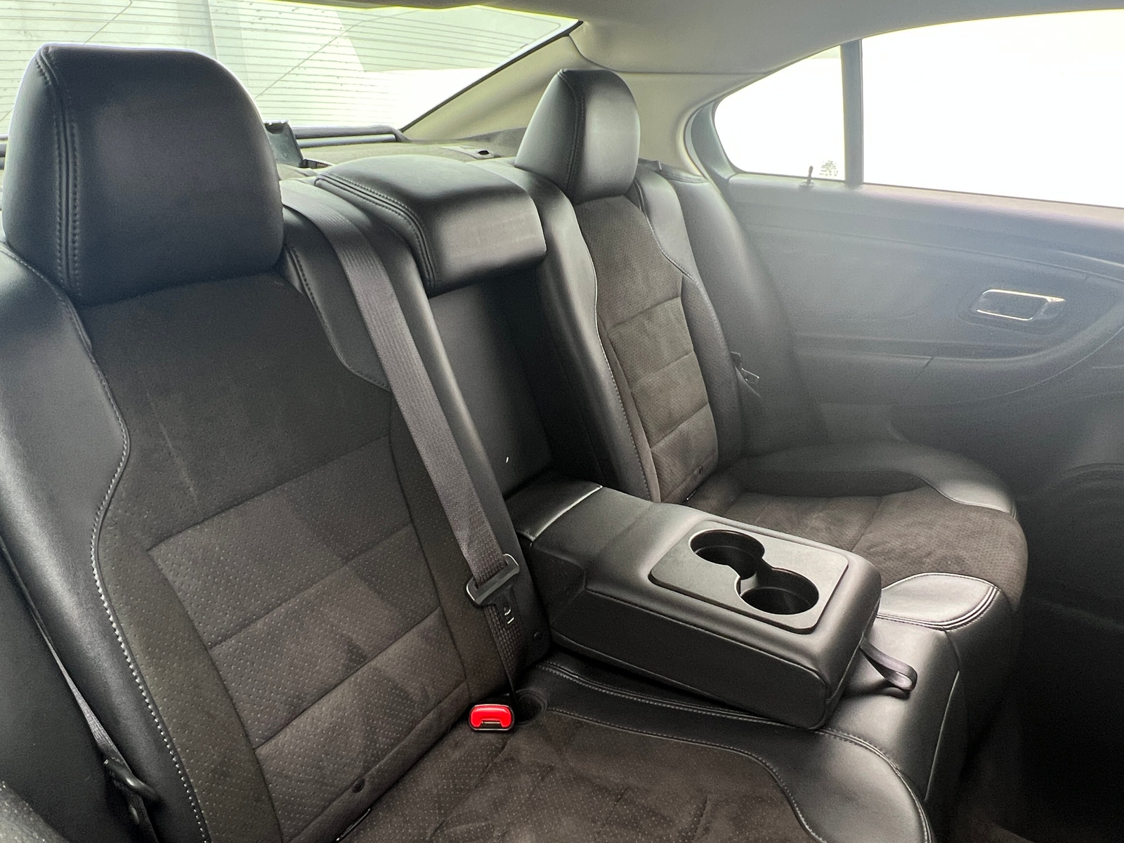 Thumbnail: 2012 Ford Taurus - 5