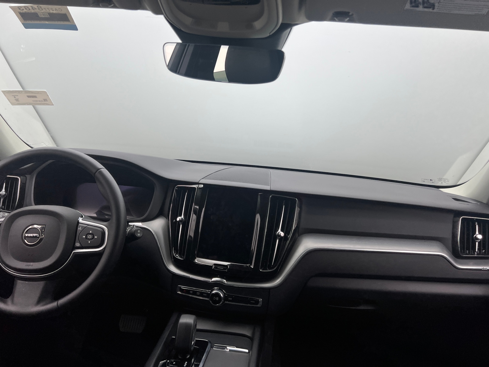 Thumbnail: 2025 Volvo XC60 - 2