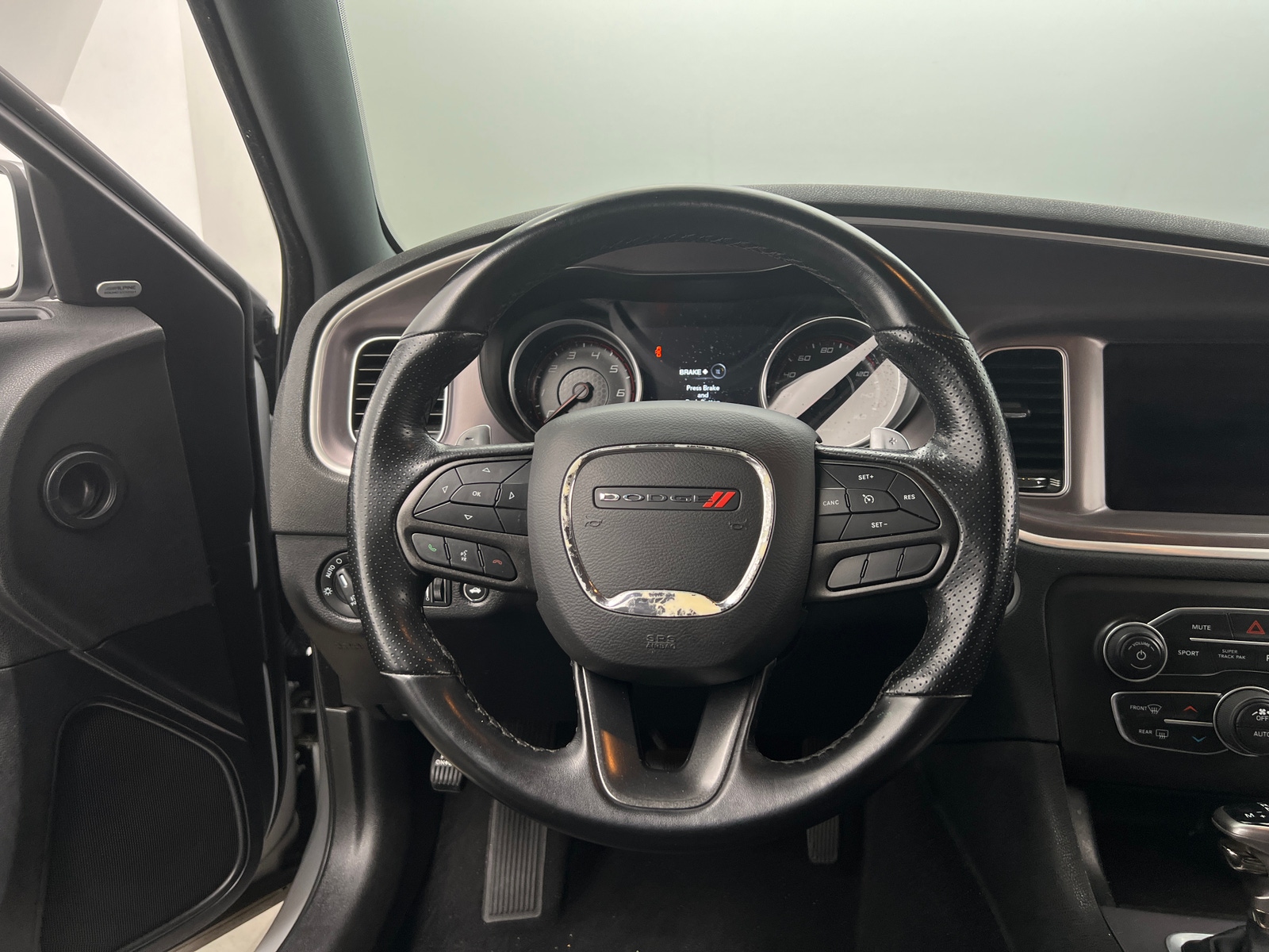 Thumbnail: 2022 Dodge Charger - 5