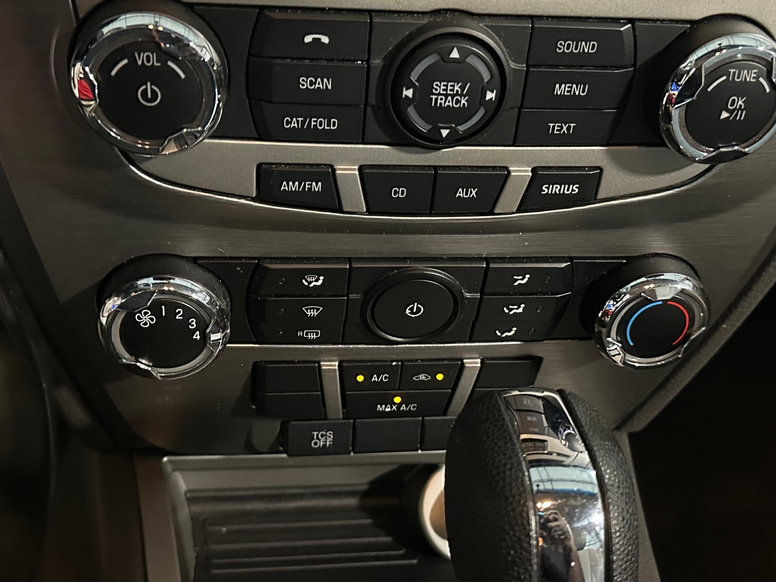 Thumbnail: 2012 Ford Fusion - 4