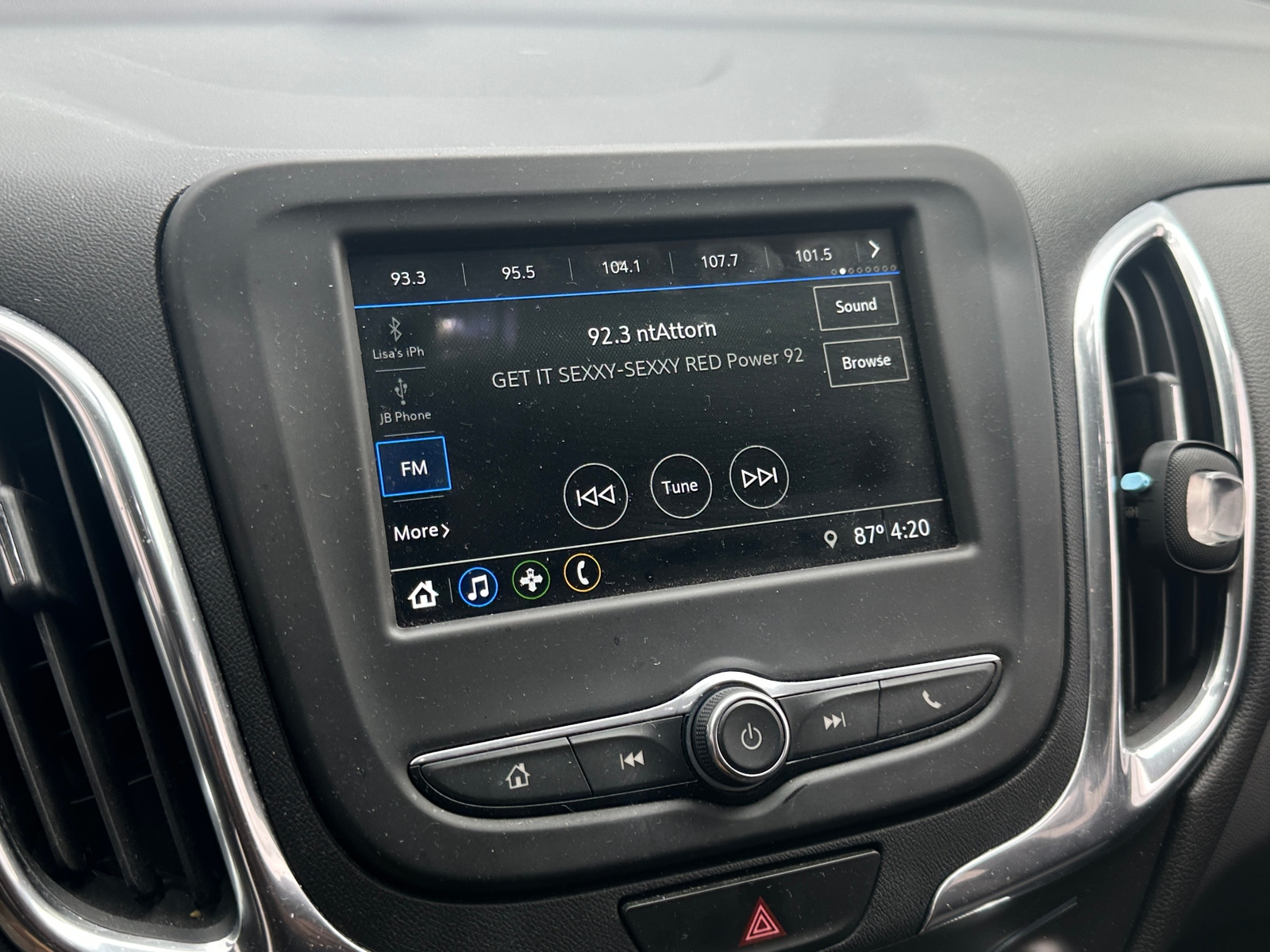 Thumbnail: 2019 Chevrolet Equinox - 4