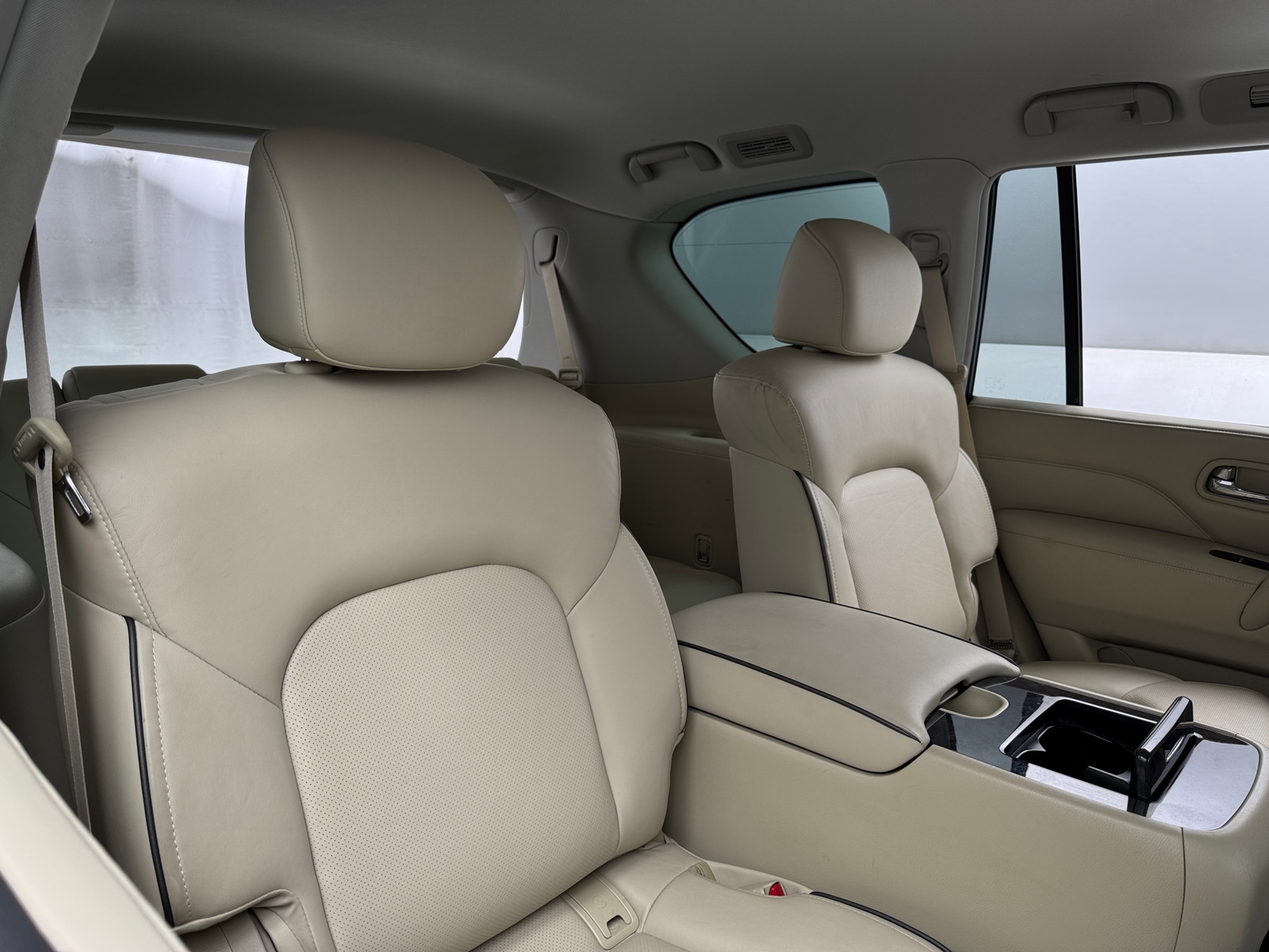 Thumbnail: 2022 INFINITI QX80 - 5