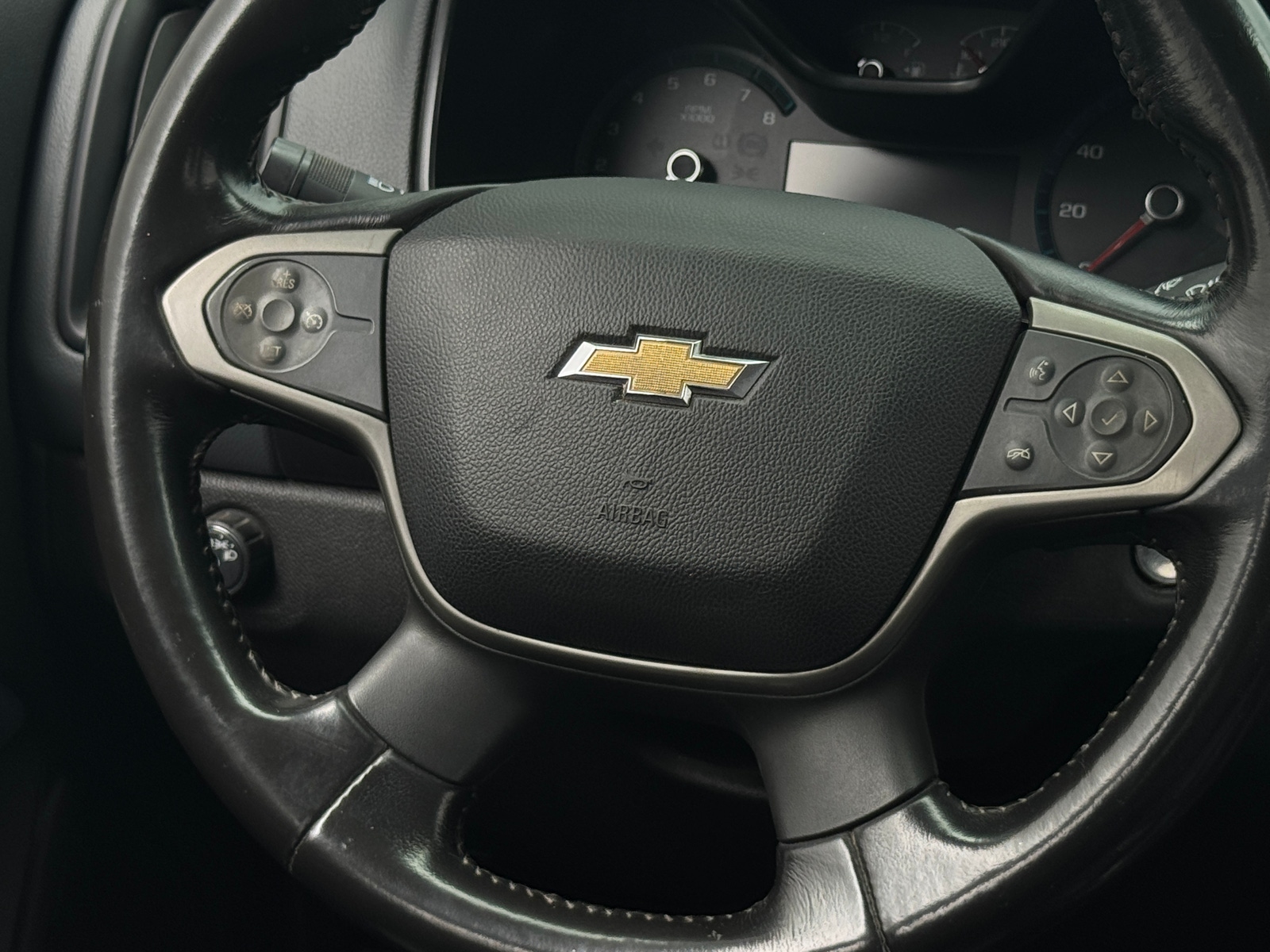 Thumbnail: 2016 Chevrolet Colorado - 5