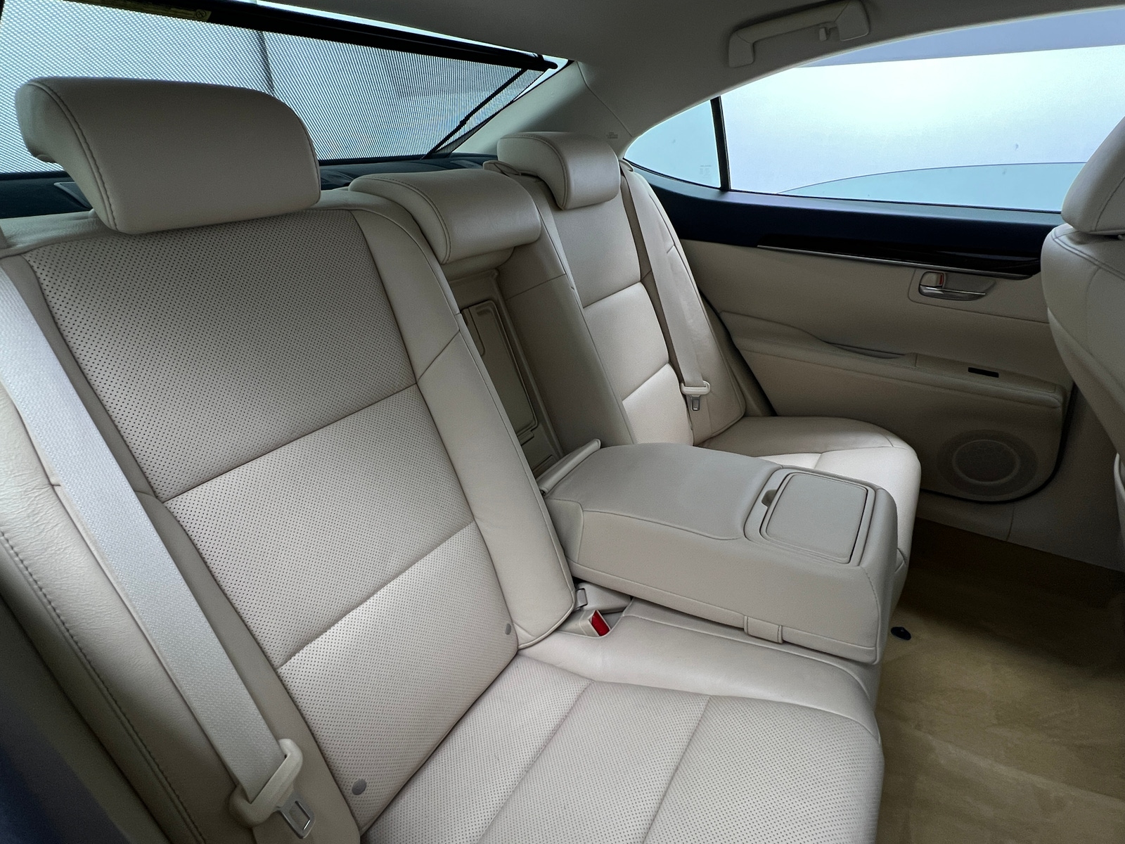 Thumbnail: 2013 Lexus ES - 5