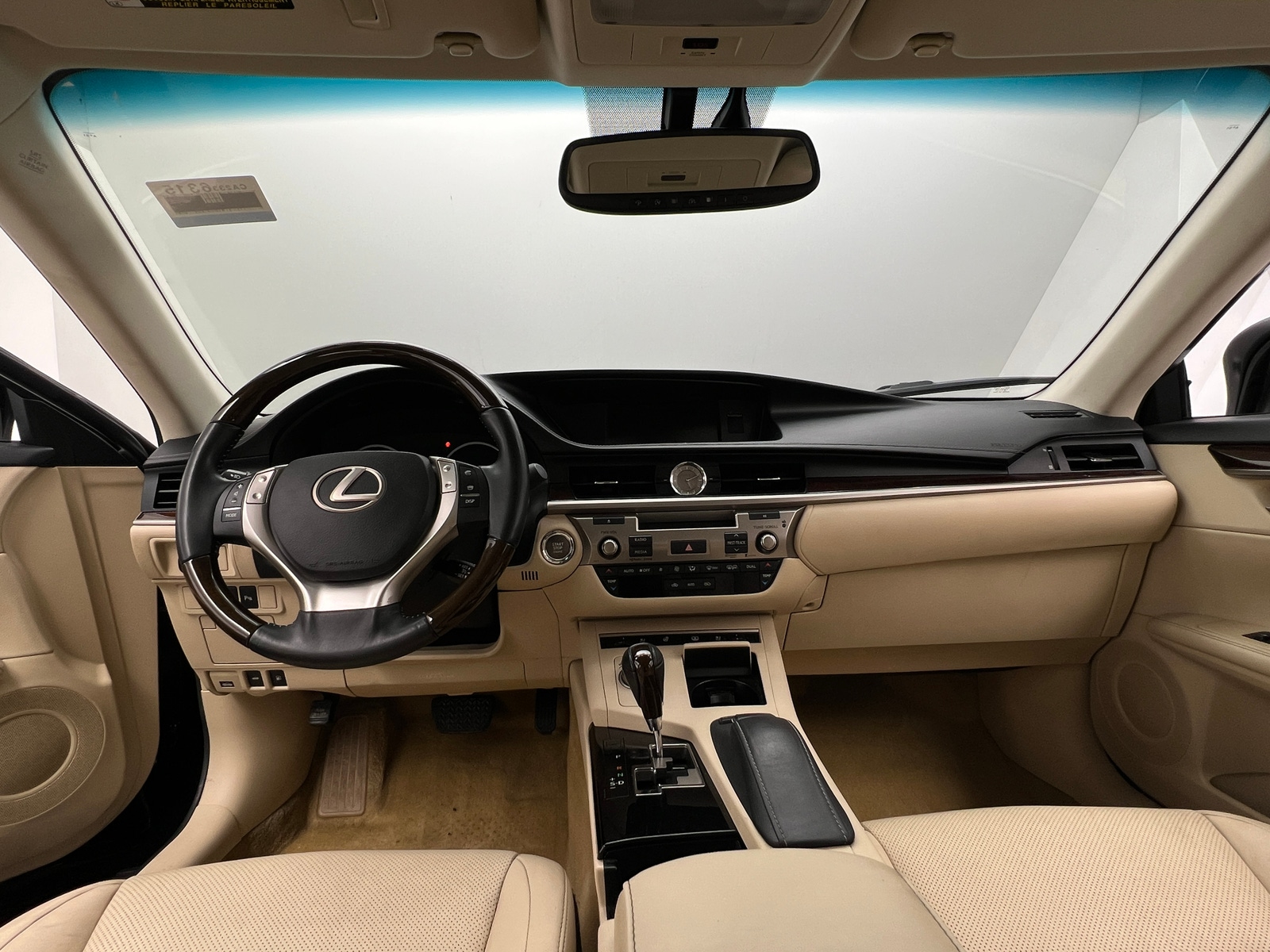 Thumbnail: 2013 Lexus ES - 2