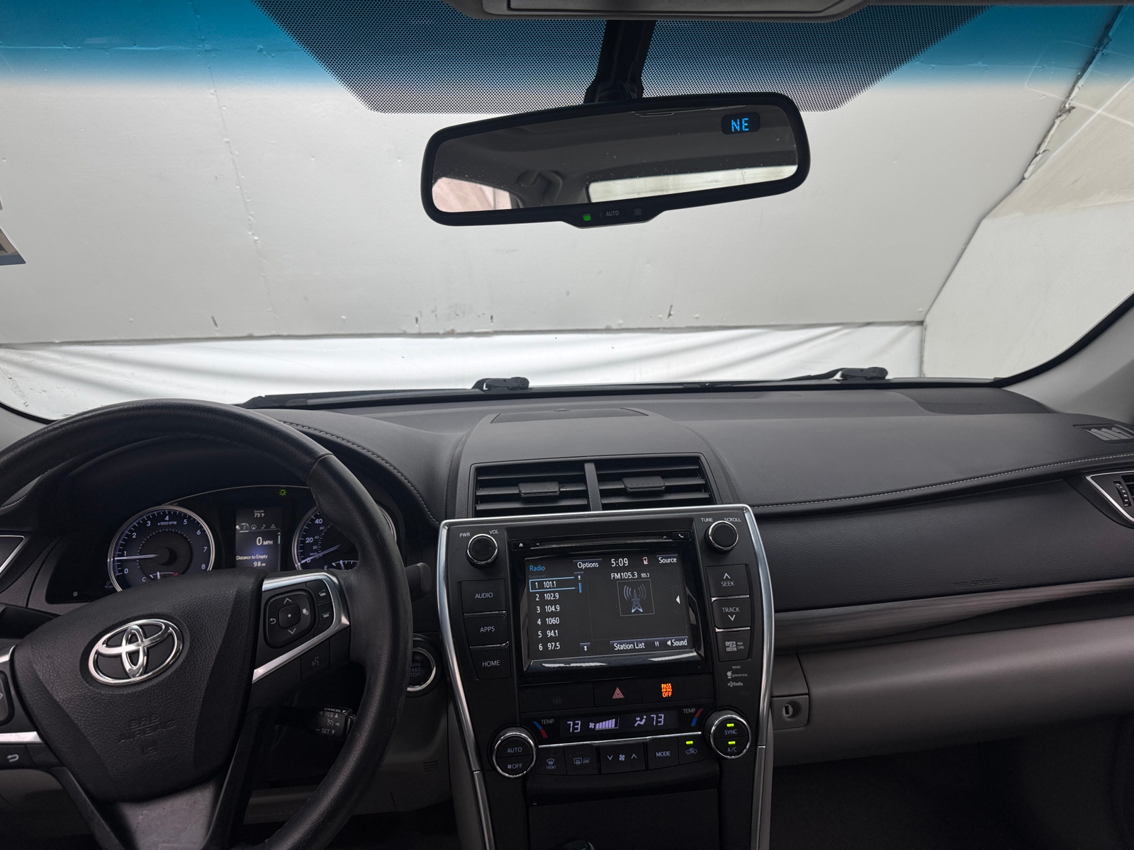 Thumbnail: 2015 Toyota Camry - 3