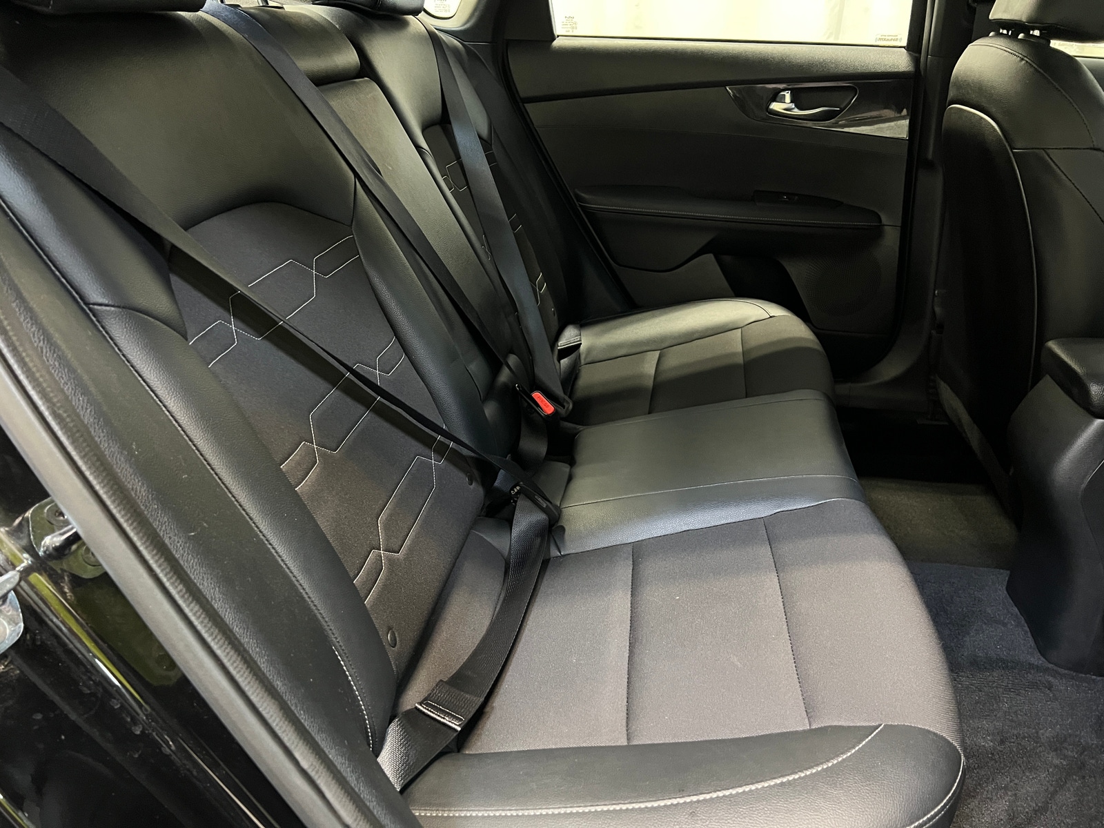 Thumbnail: 2022 Kia Forte - 6