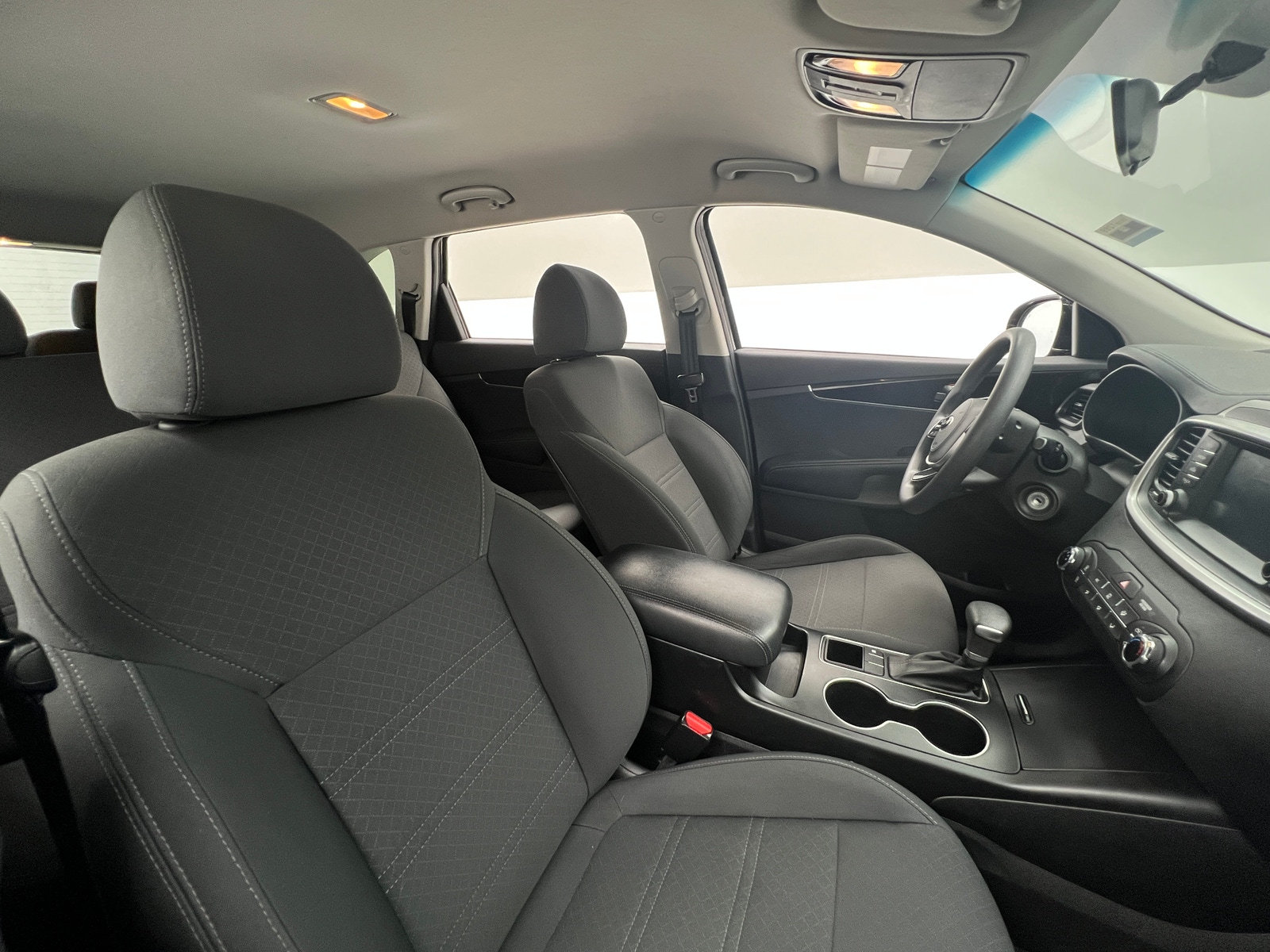 Thumbnail: 2020 Kia Sorento - 2
